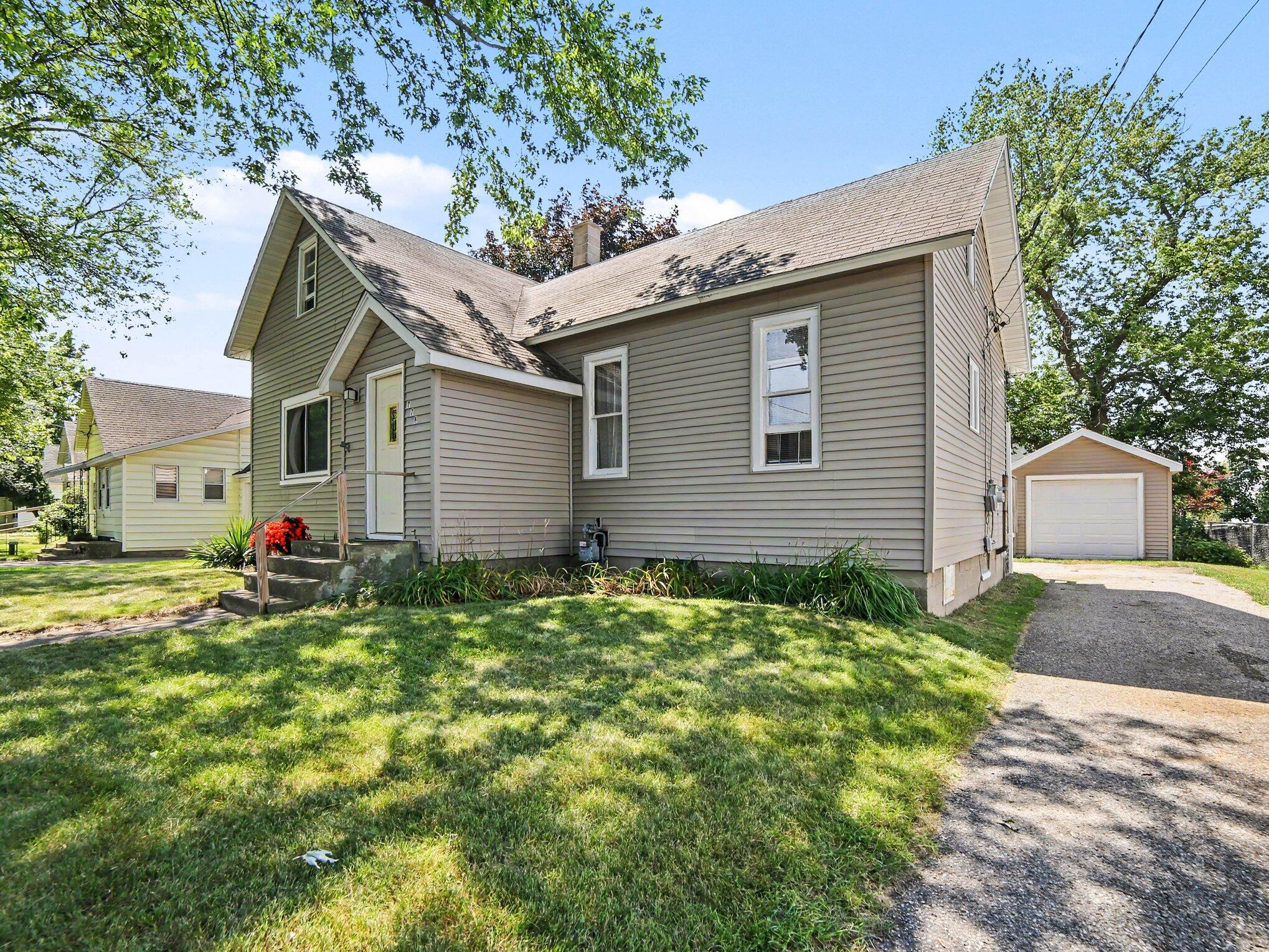 276 Third Street