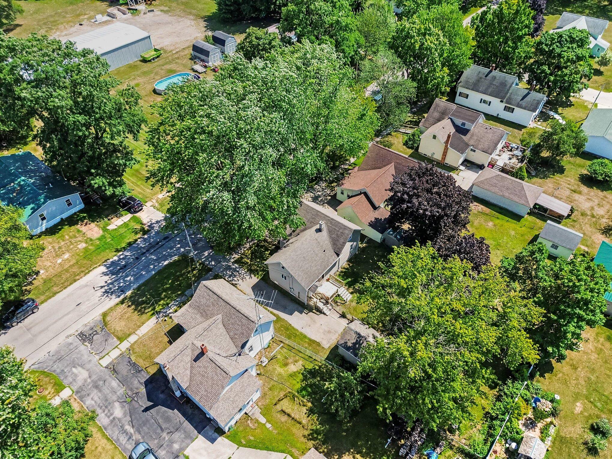 276 Third Street