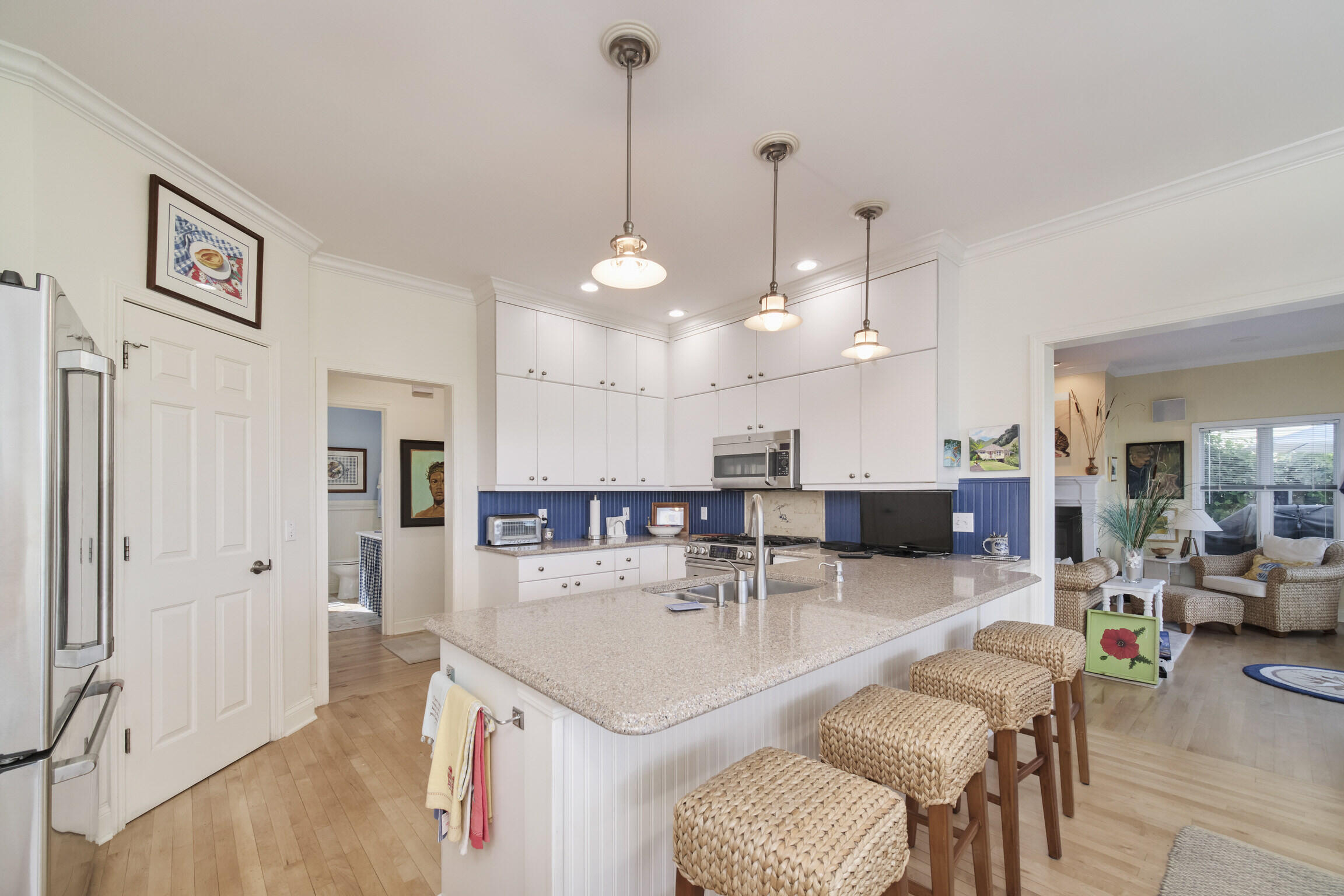 298 N Lakeshore Drive