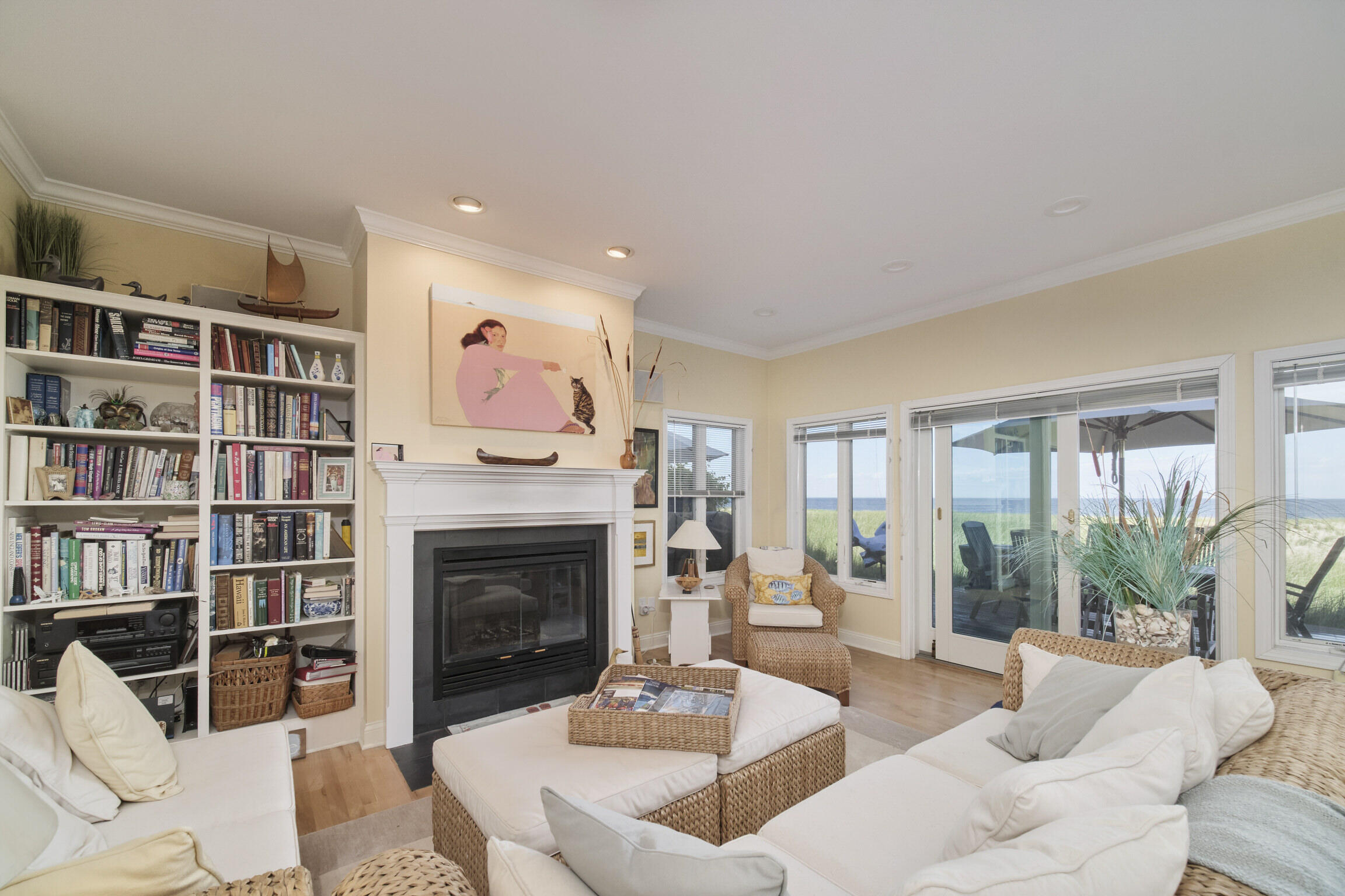 298 N Lakeshore Drive