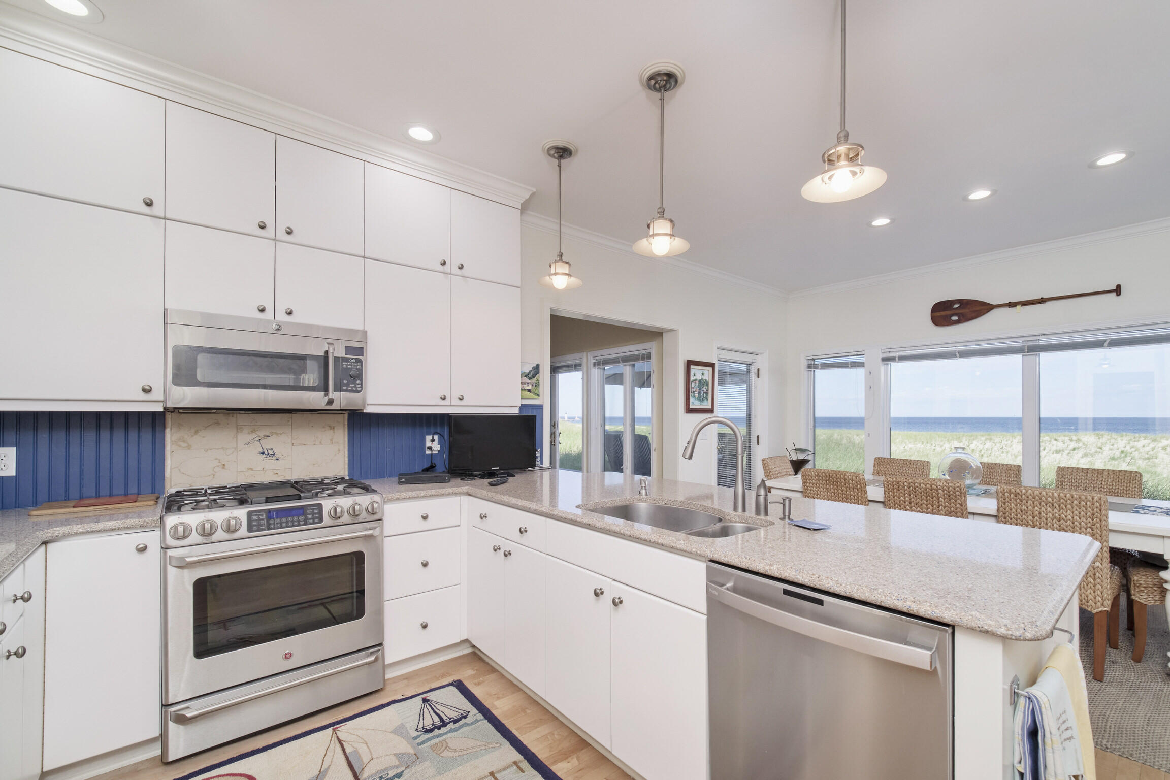 298 N Lakeshore Drive