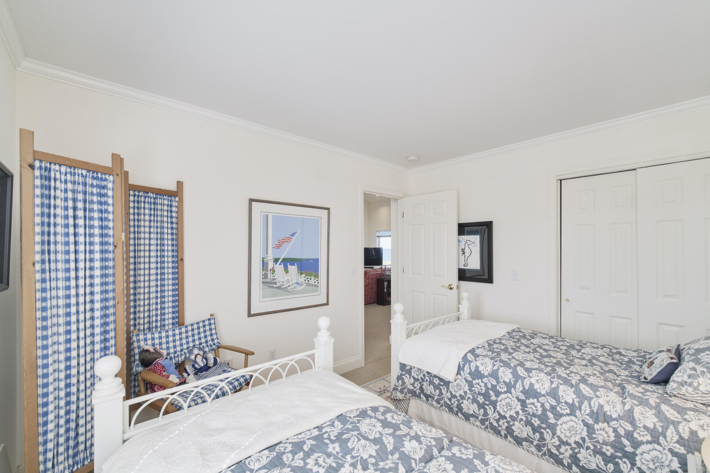 298 N Lakeshore Drive
