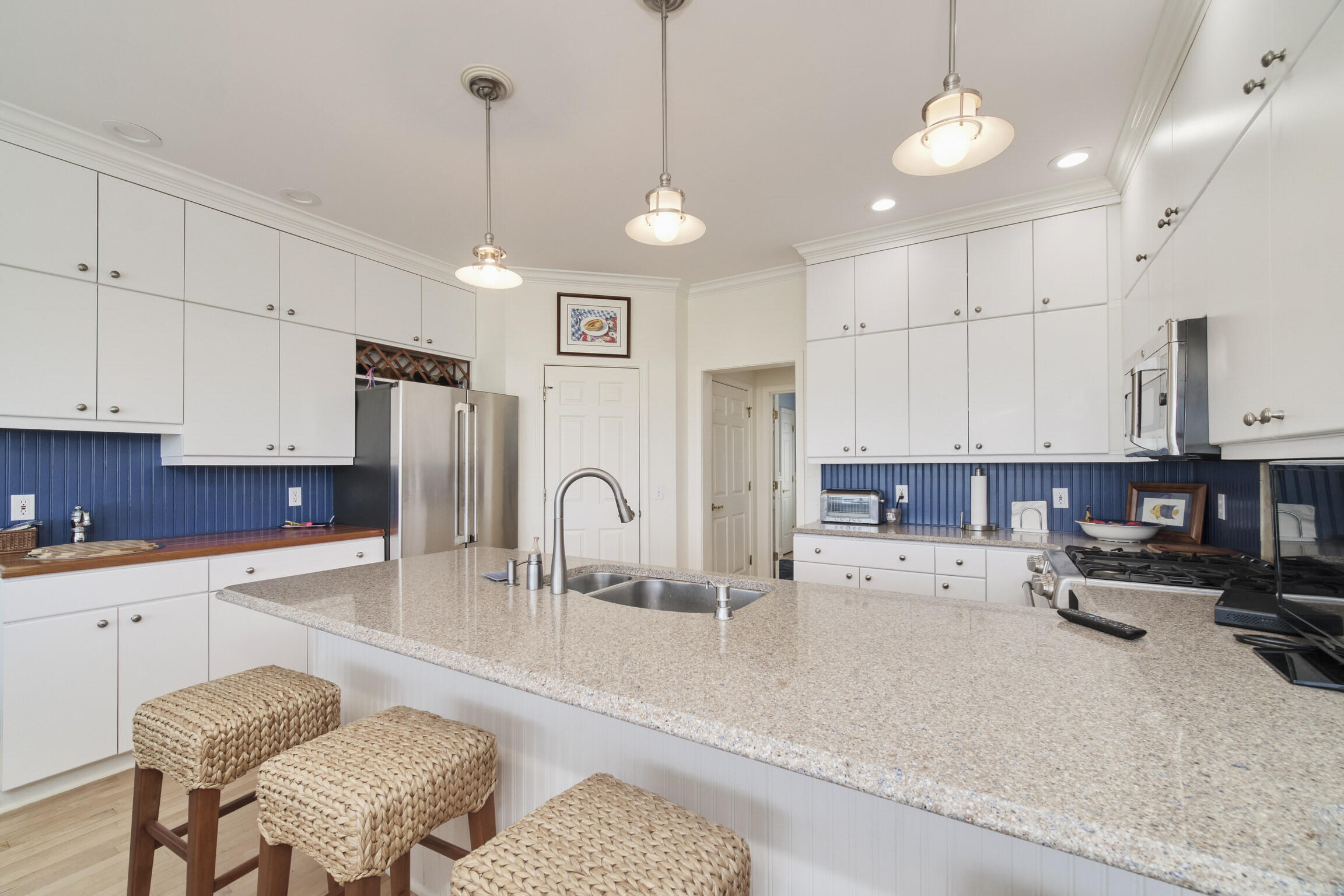 298 N Lakeshore Drive