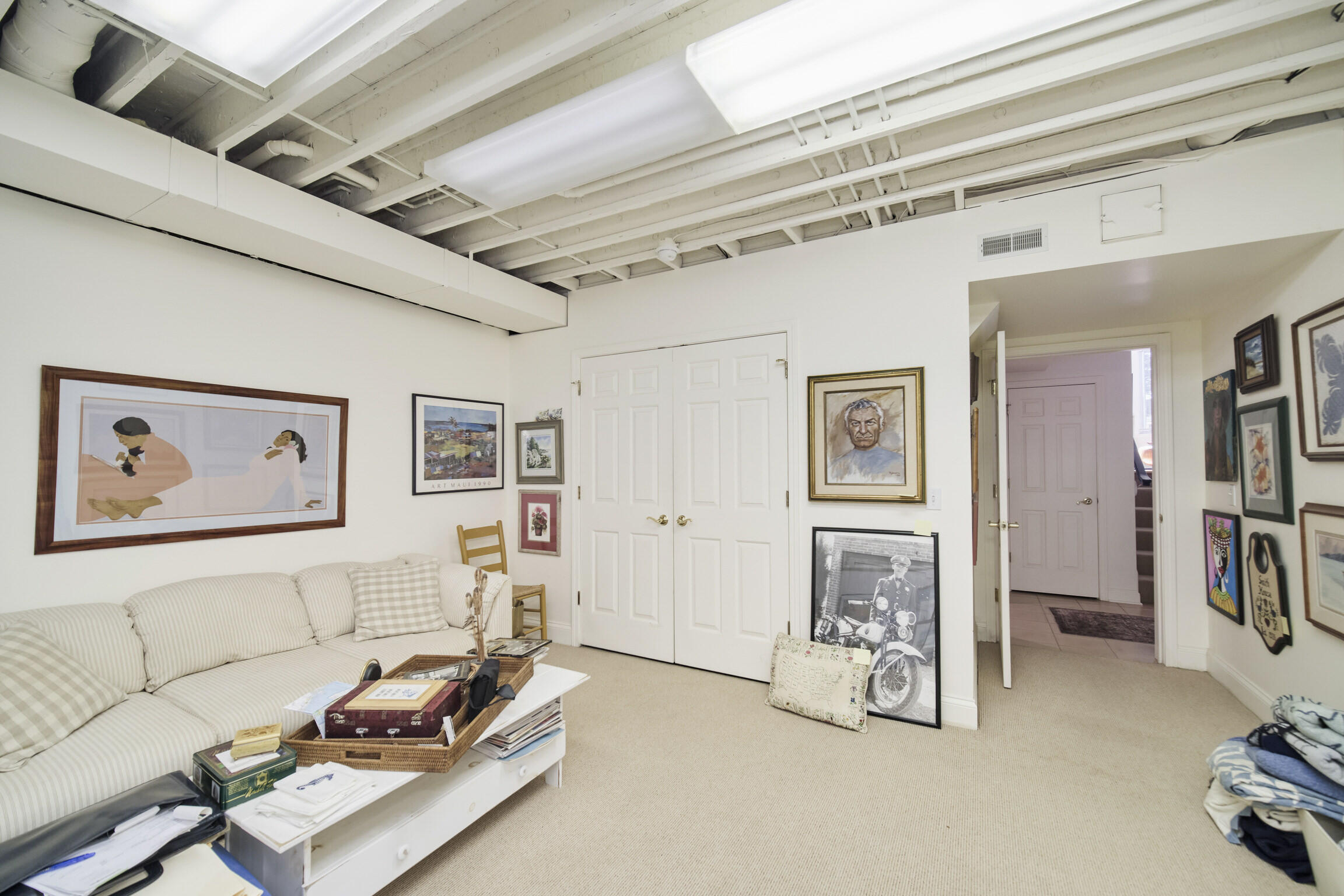 298 N Lakeshore Drive