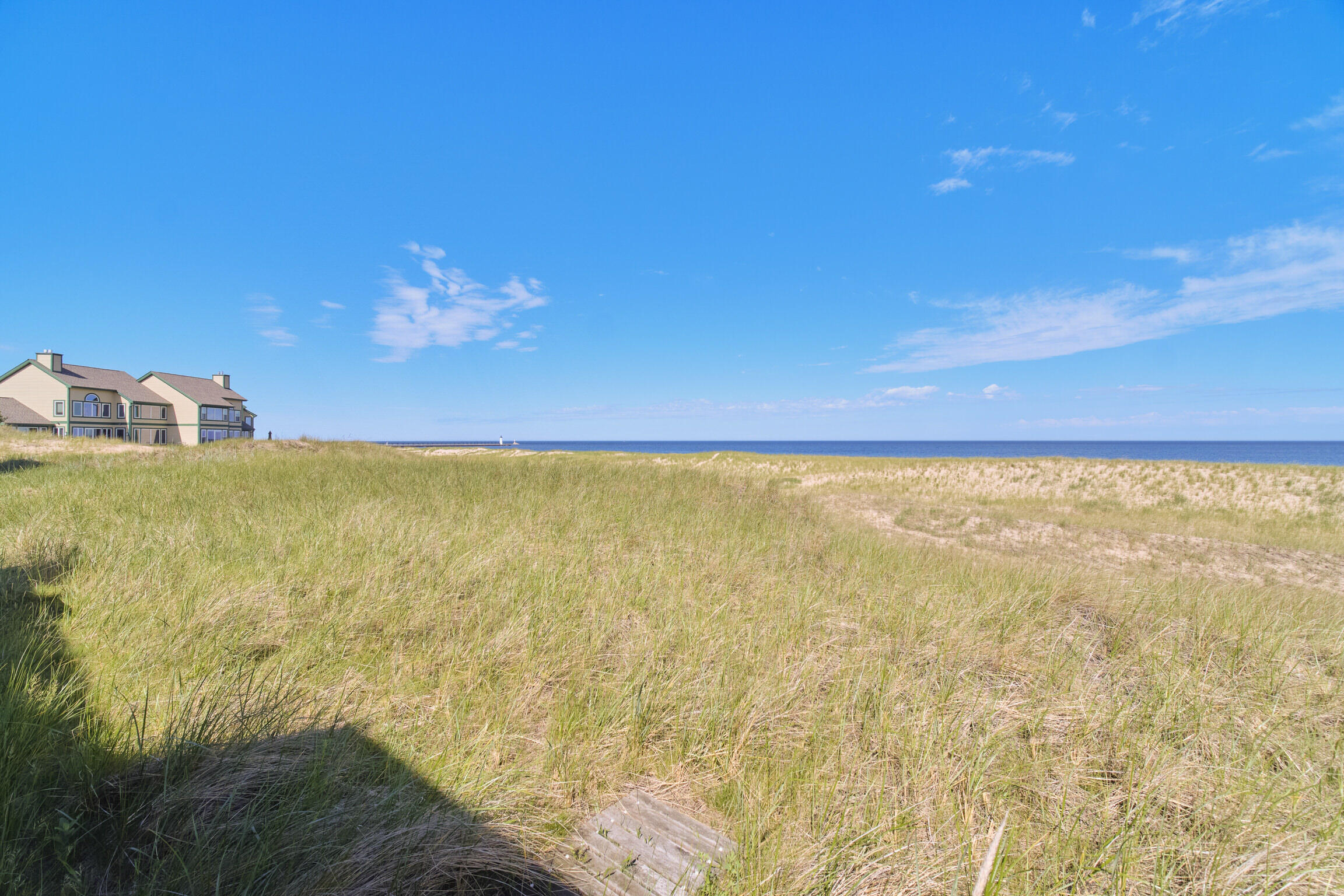 298 N Lakeshore Drive