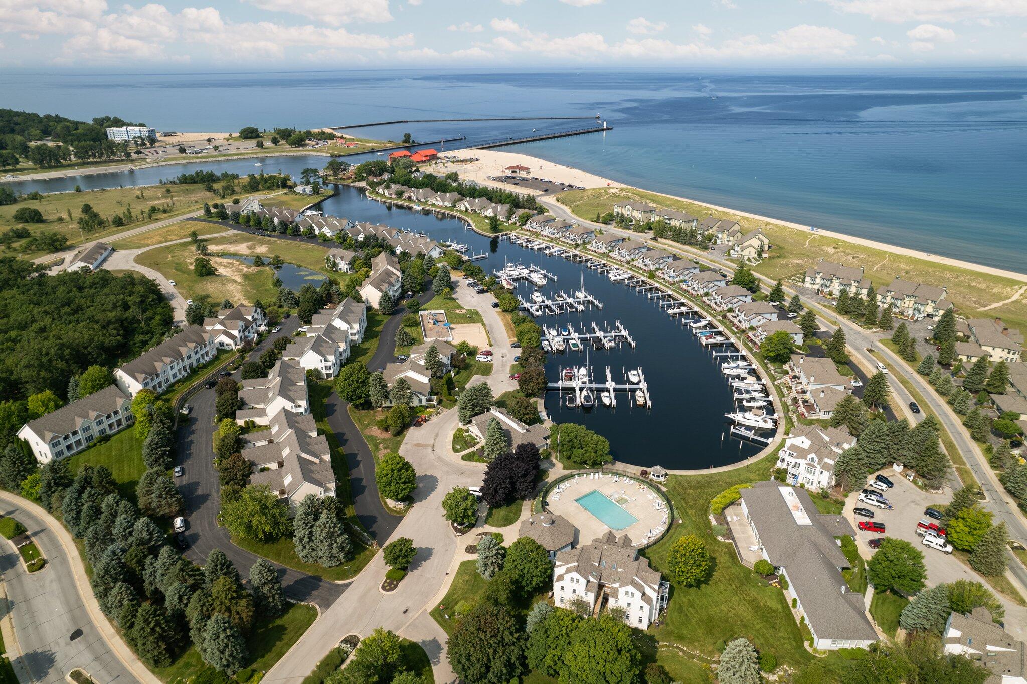 21 Marina Drive N