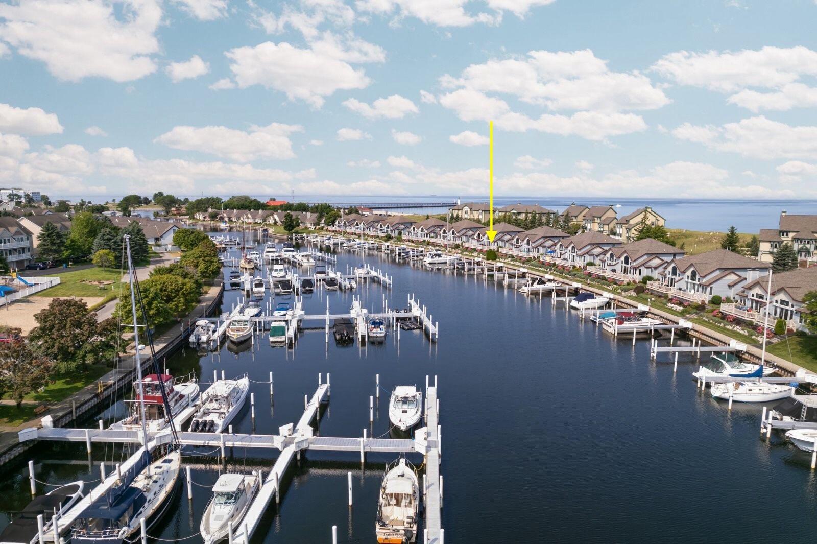 21 Marina Drive N
