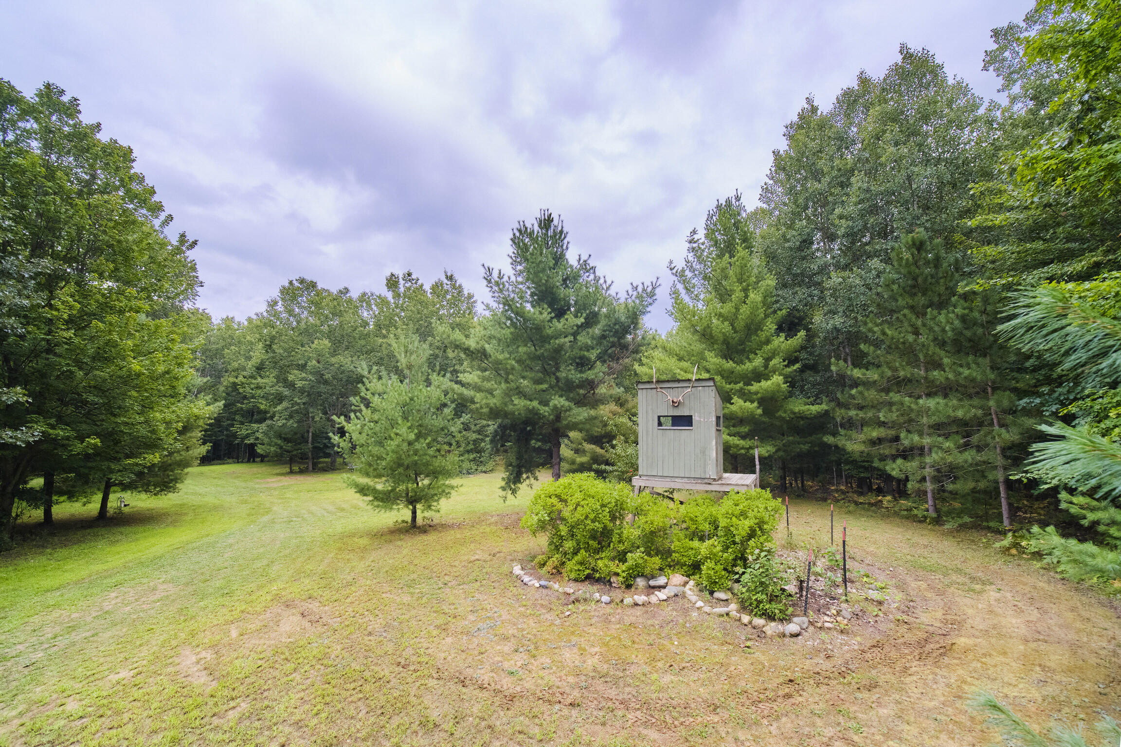8089 Hunter's Ridge Trail