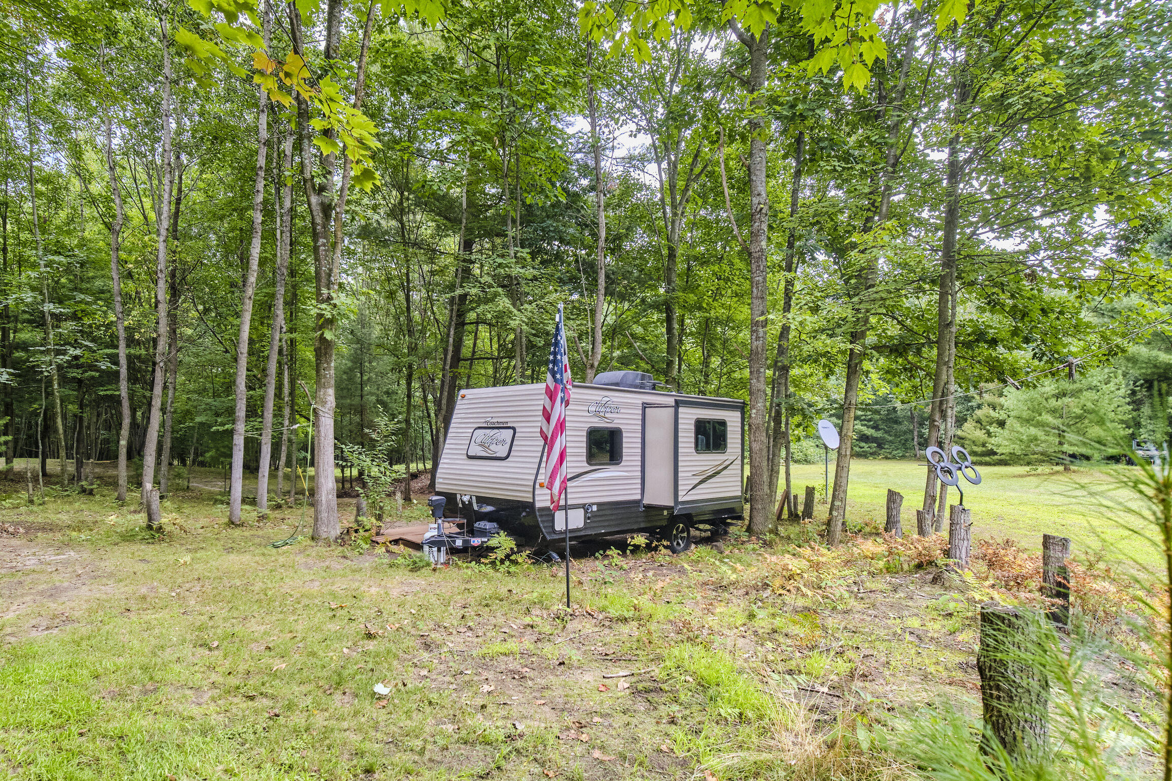 8089 Hunter's Ridge Trail