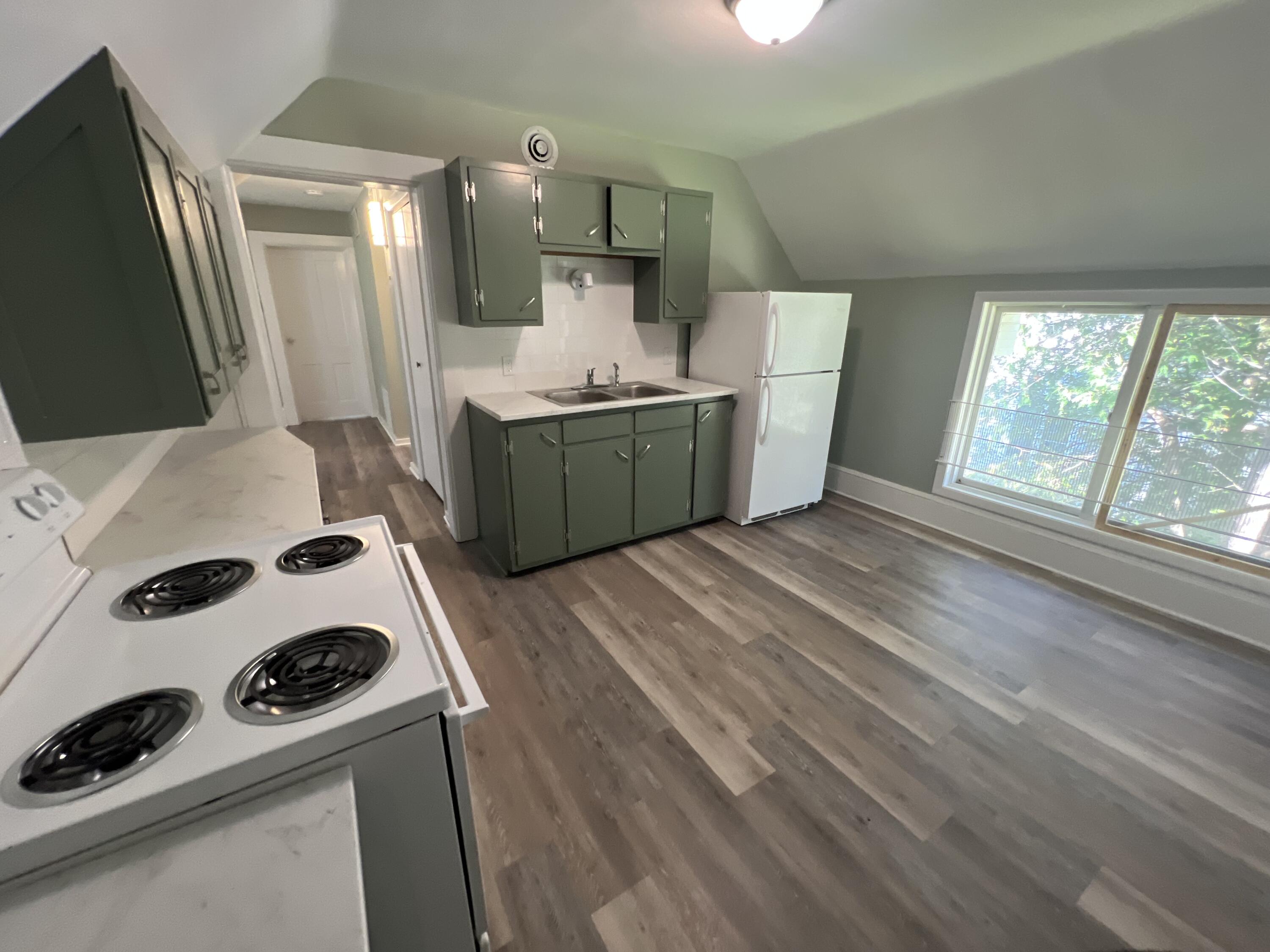 369 4th Street