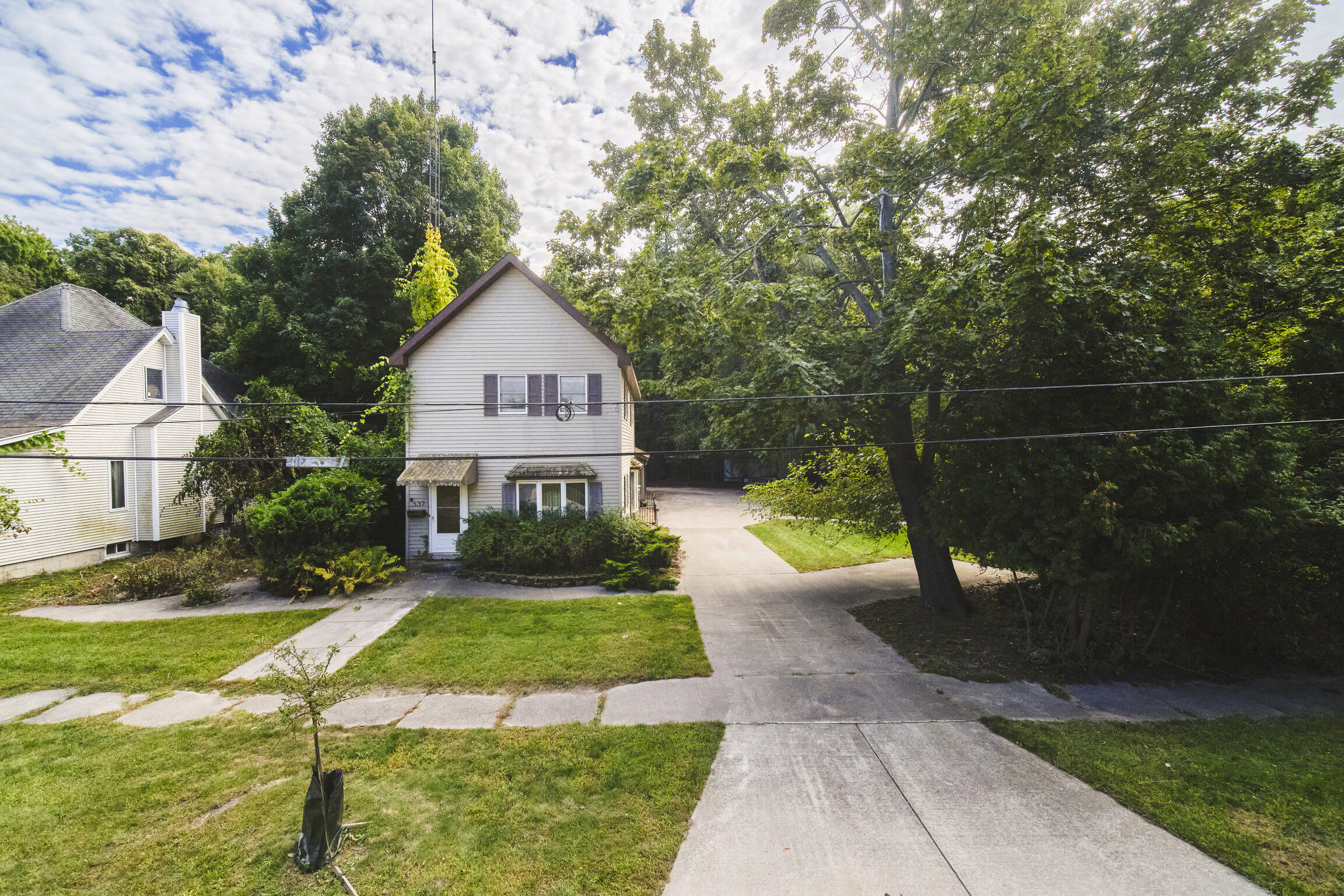 537 2nd Street