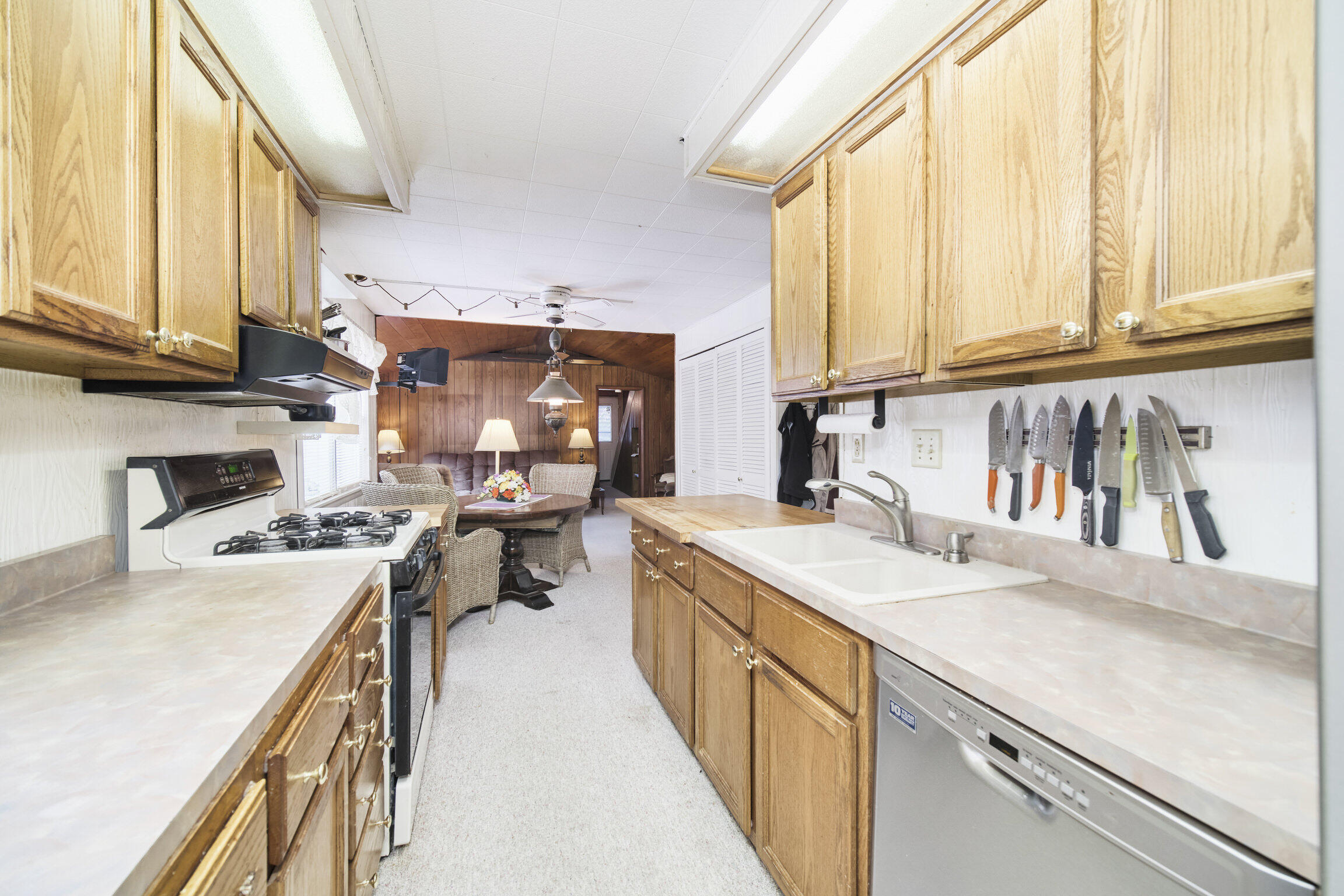 537 2nd Street