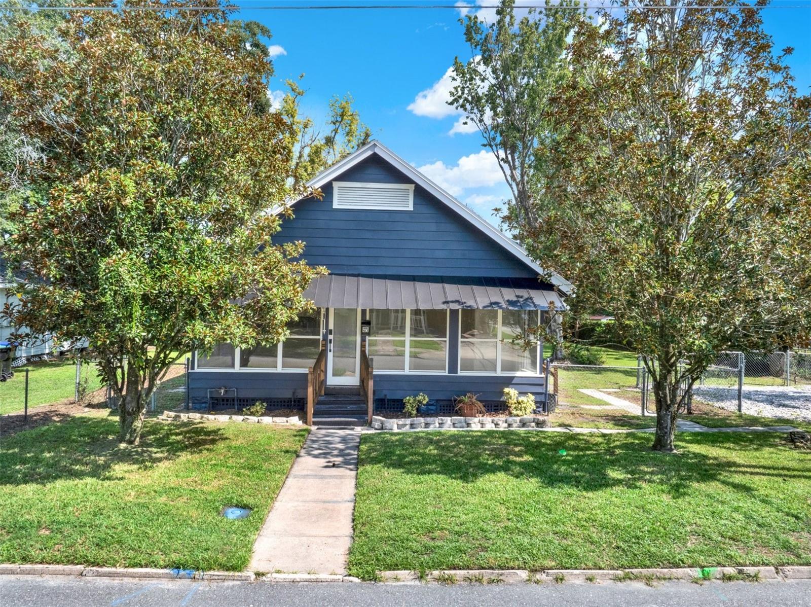 1419 MILLER AVE