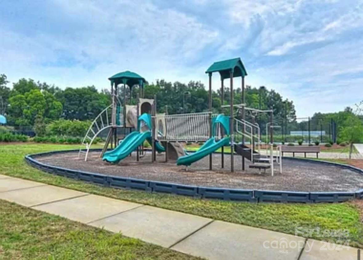 13533 Jacks Lane