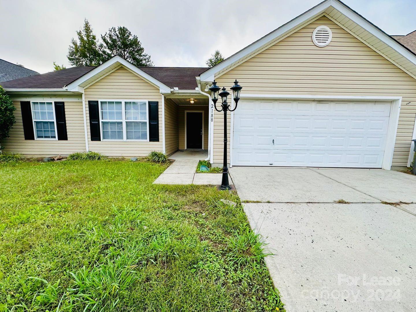 2188 Mallard Pointe Drive