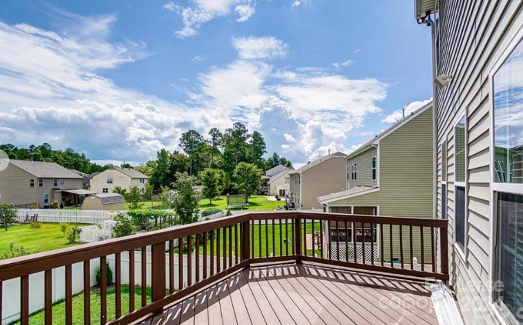 4818 Summerside Drive