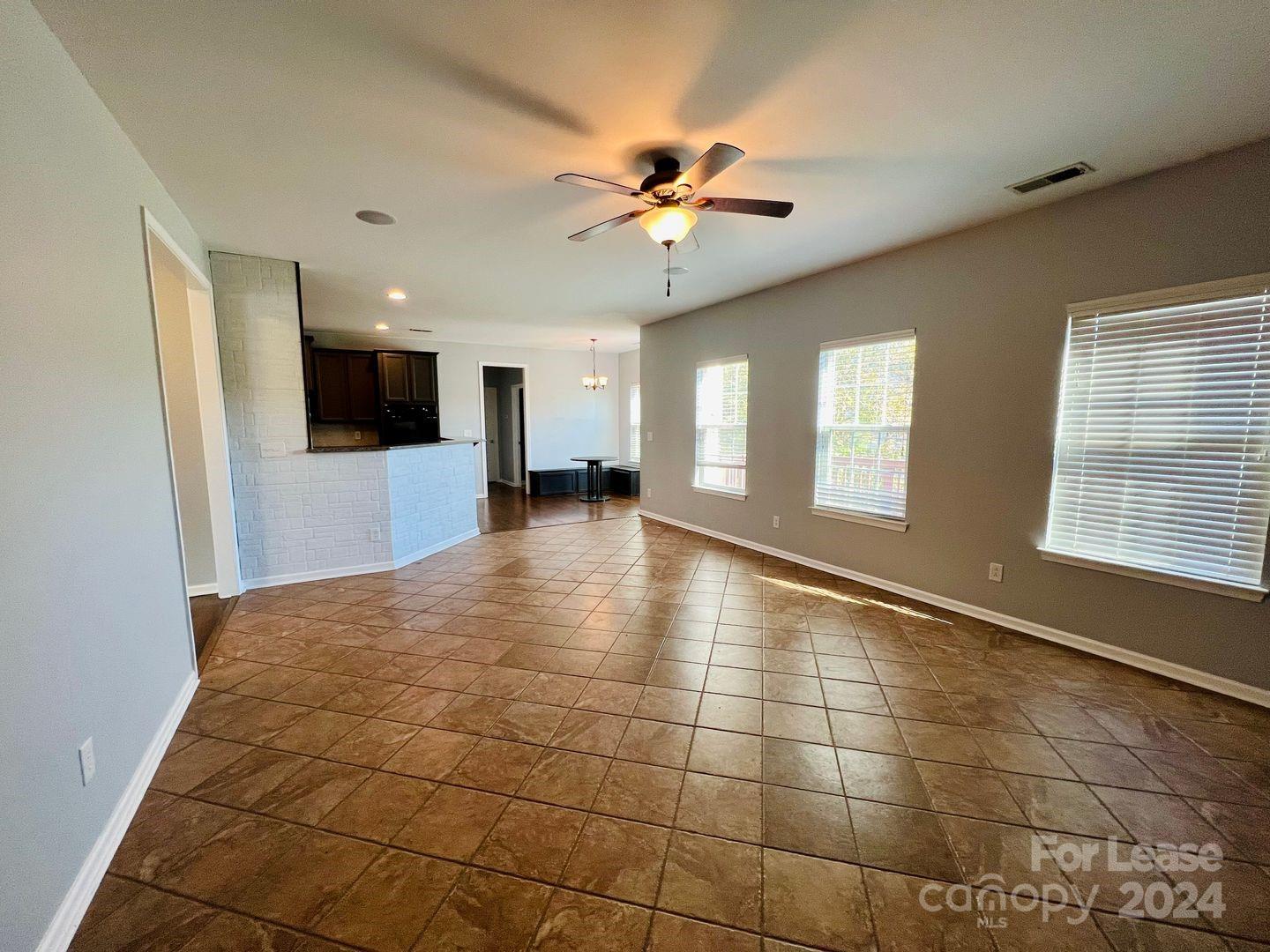 4818 Summerside Drive