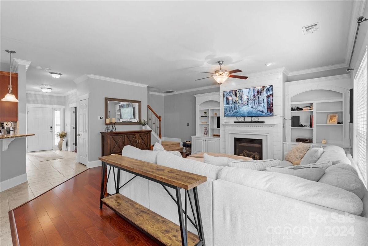 125 Tilton Drive