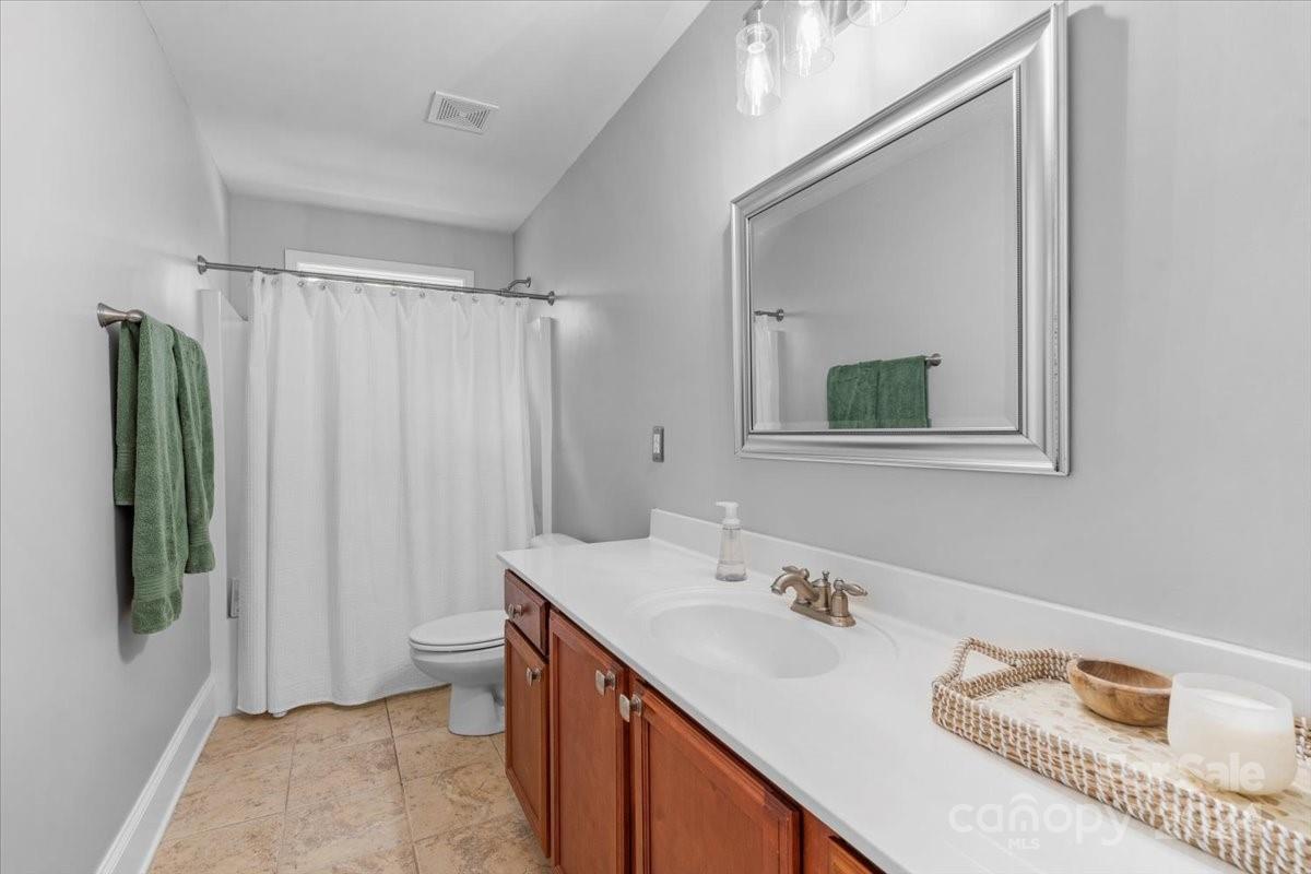 125 Tilton Drive