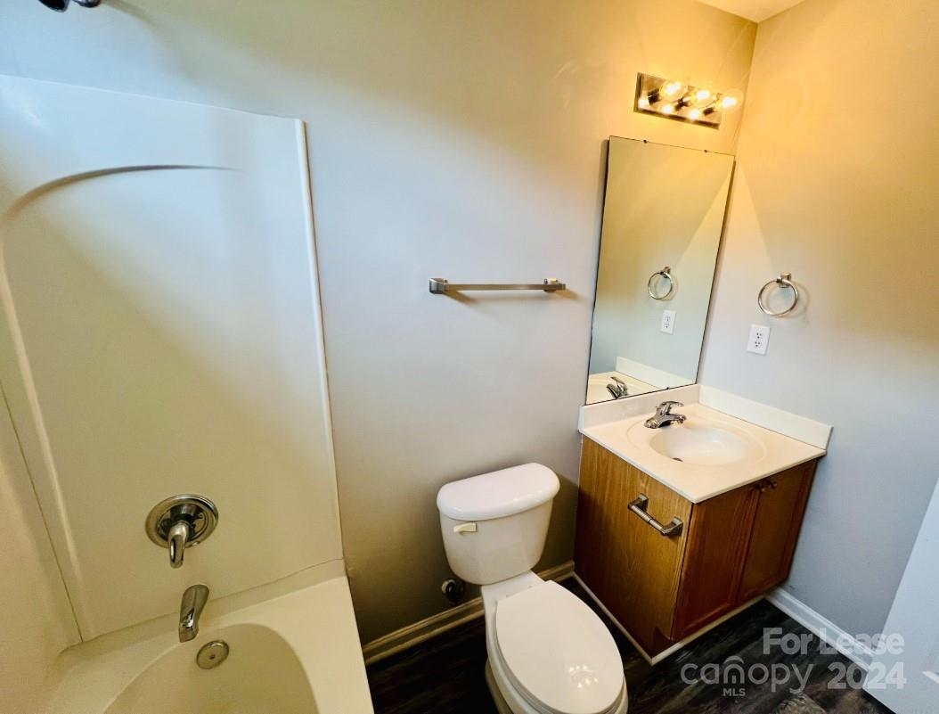 7116 Henderson Valley Lane