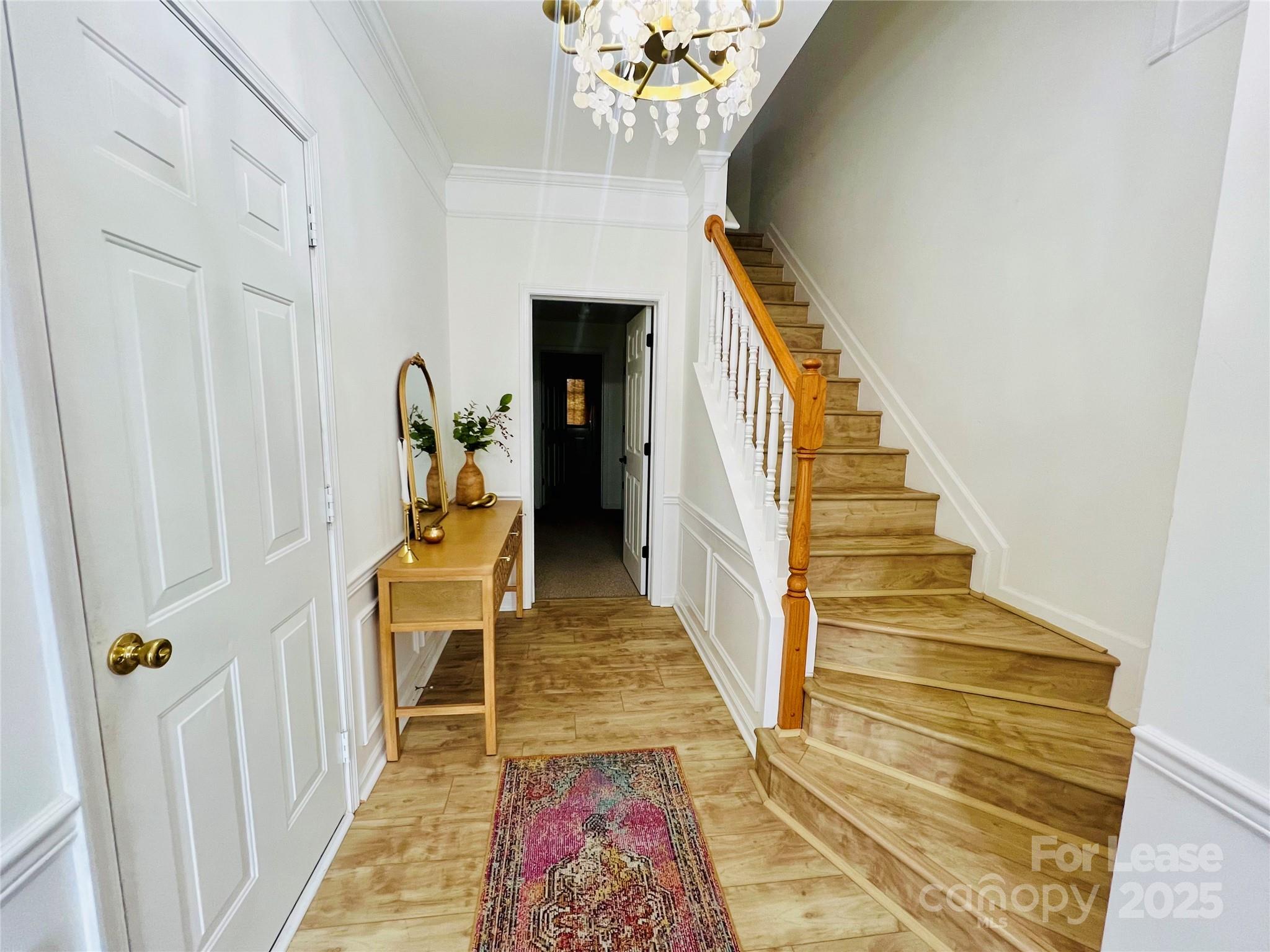 5533 Werburgh Street