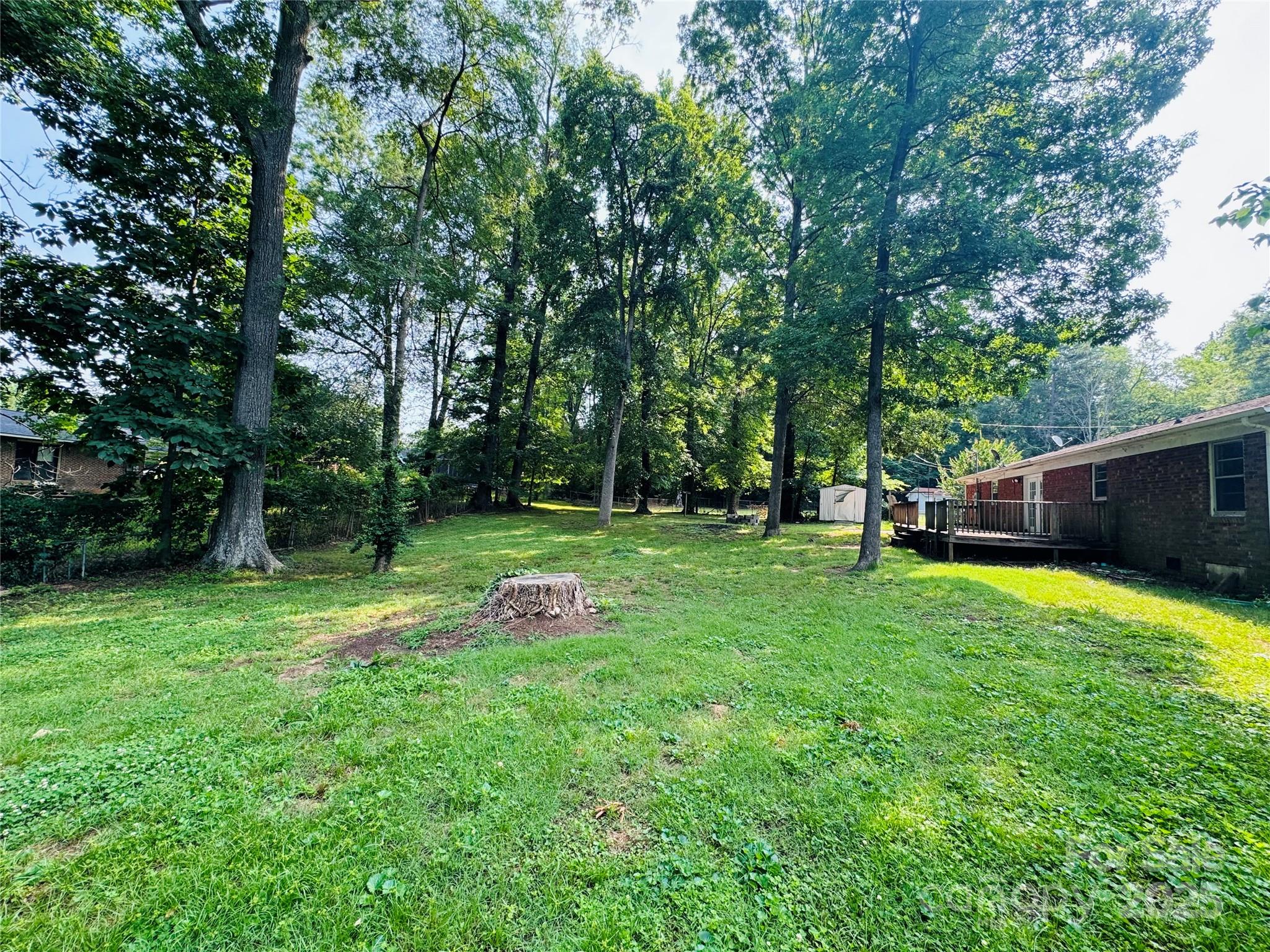 316 Meadowood Circle
