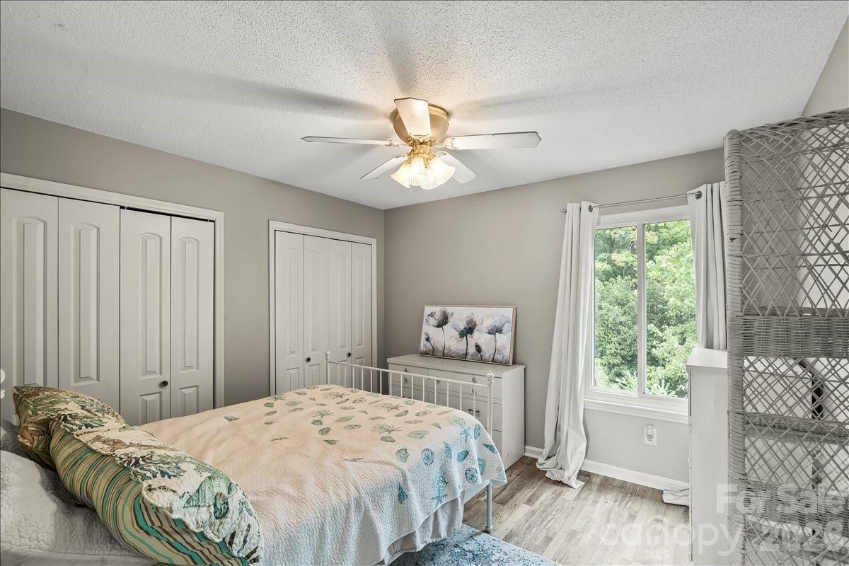6610 Point Comfort Lane