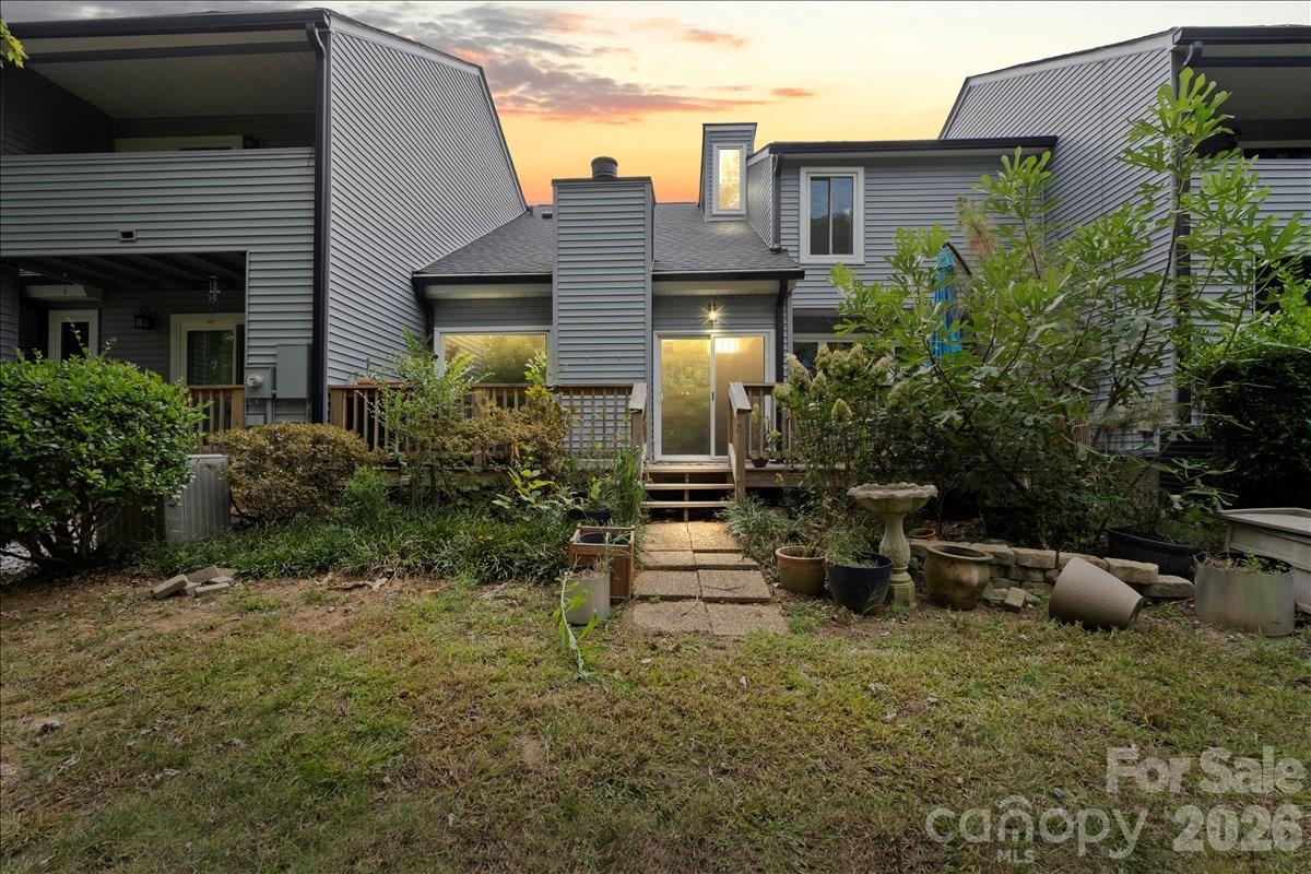 6610 Point Comfort Lane