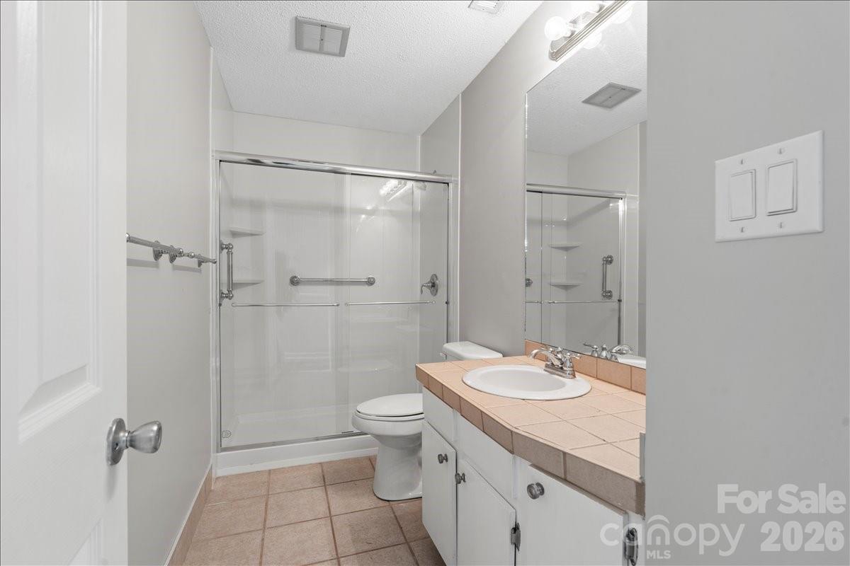 6610 Point Comfort Lane