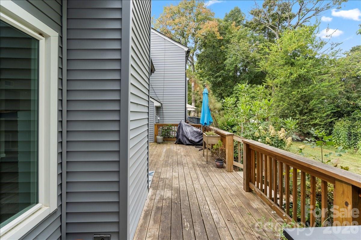 6610 Point Comfort Lane