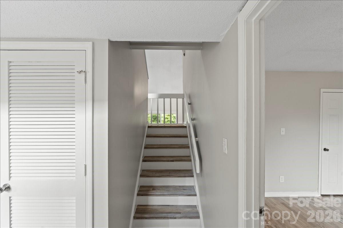 6610 Point Comfort Lane
