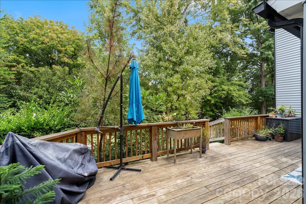 6610 Point Comfort Lane