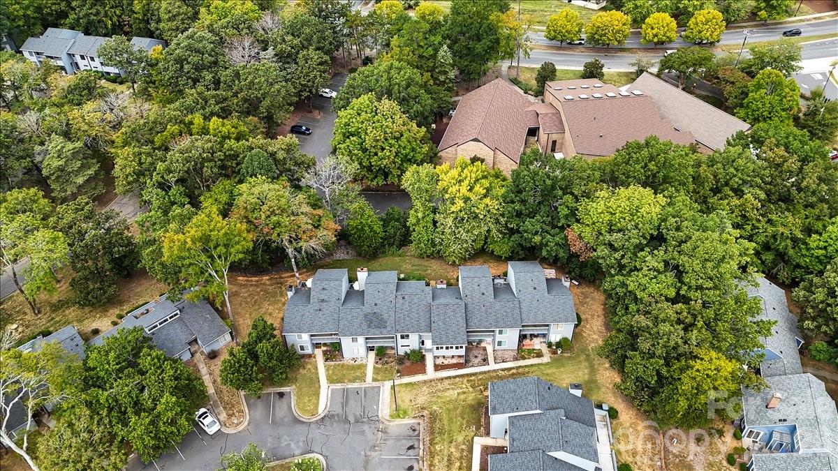 6610 Point Comfort Lane