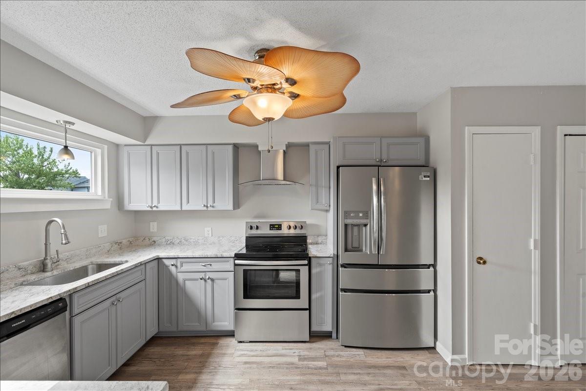 6610 Point Comfort Lane