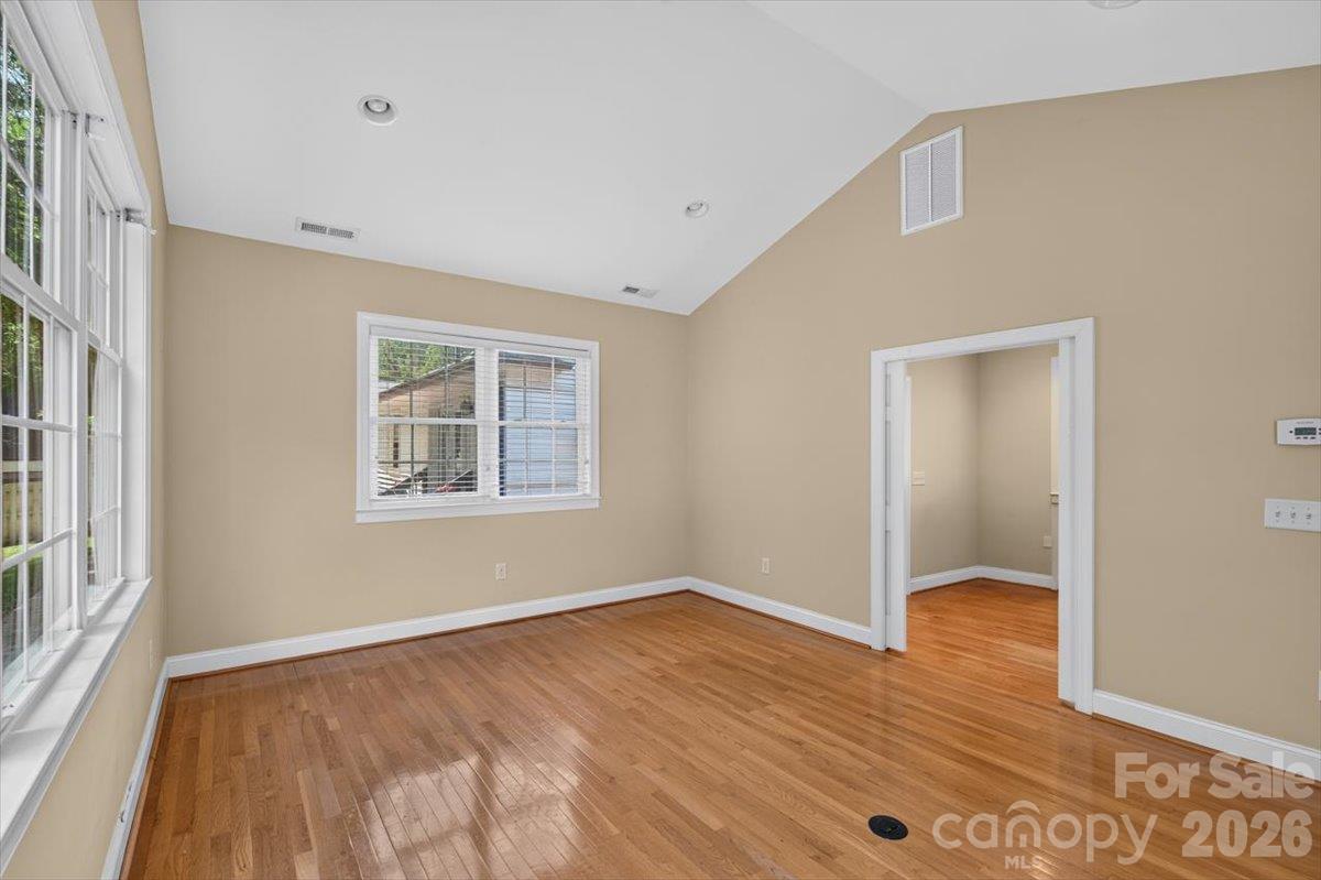 4124 Bridgewood Lane