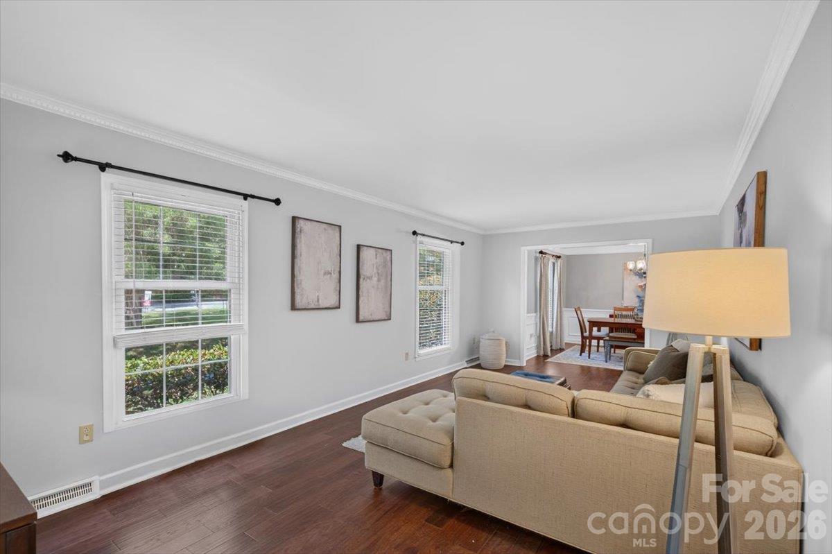 4124 Bridgewood Lane
