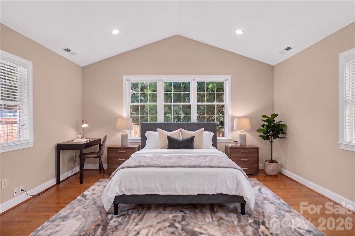 4124 Bridgewood Lane