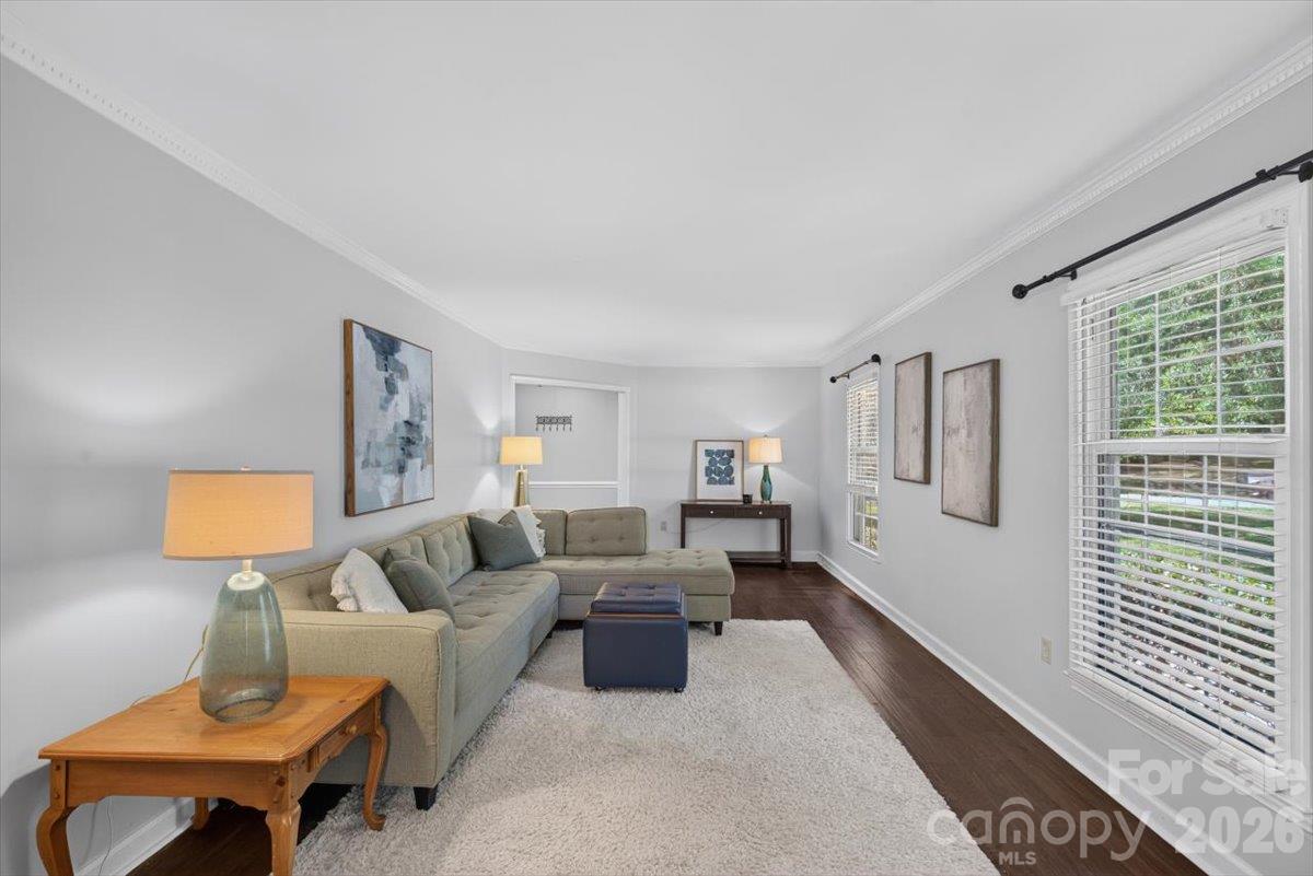 4124 Bridgewood Lane