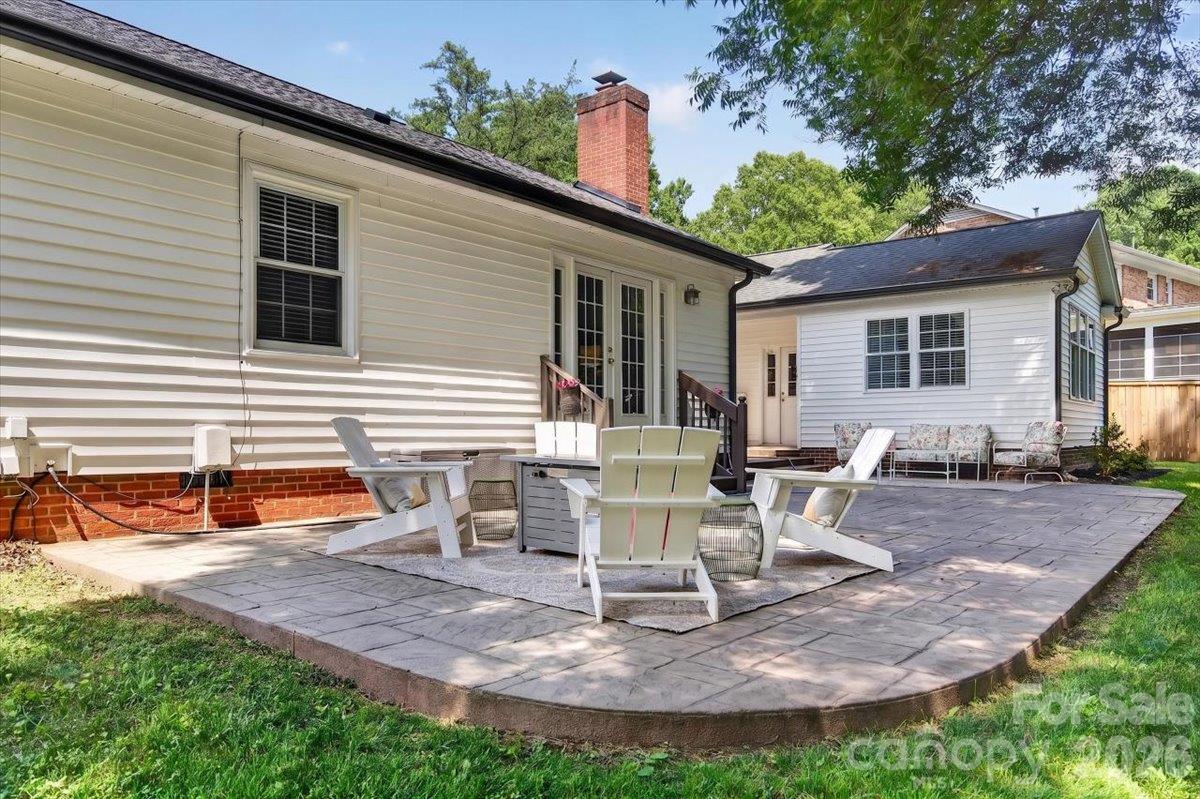 4124 Bridgewood Lane