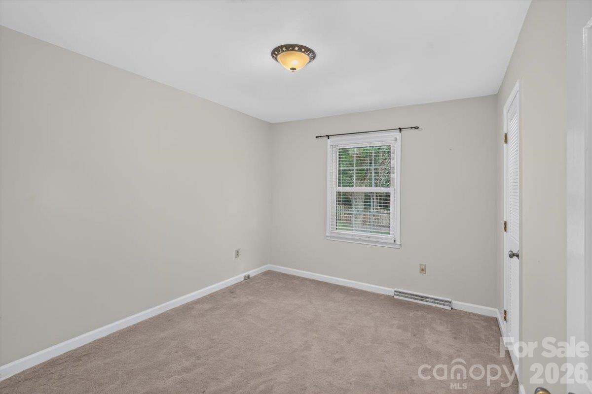 4124 Bridgewood Lane