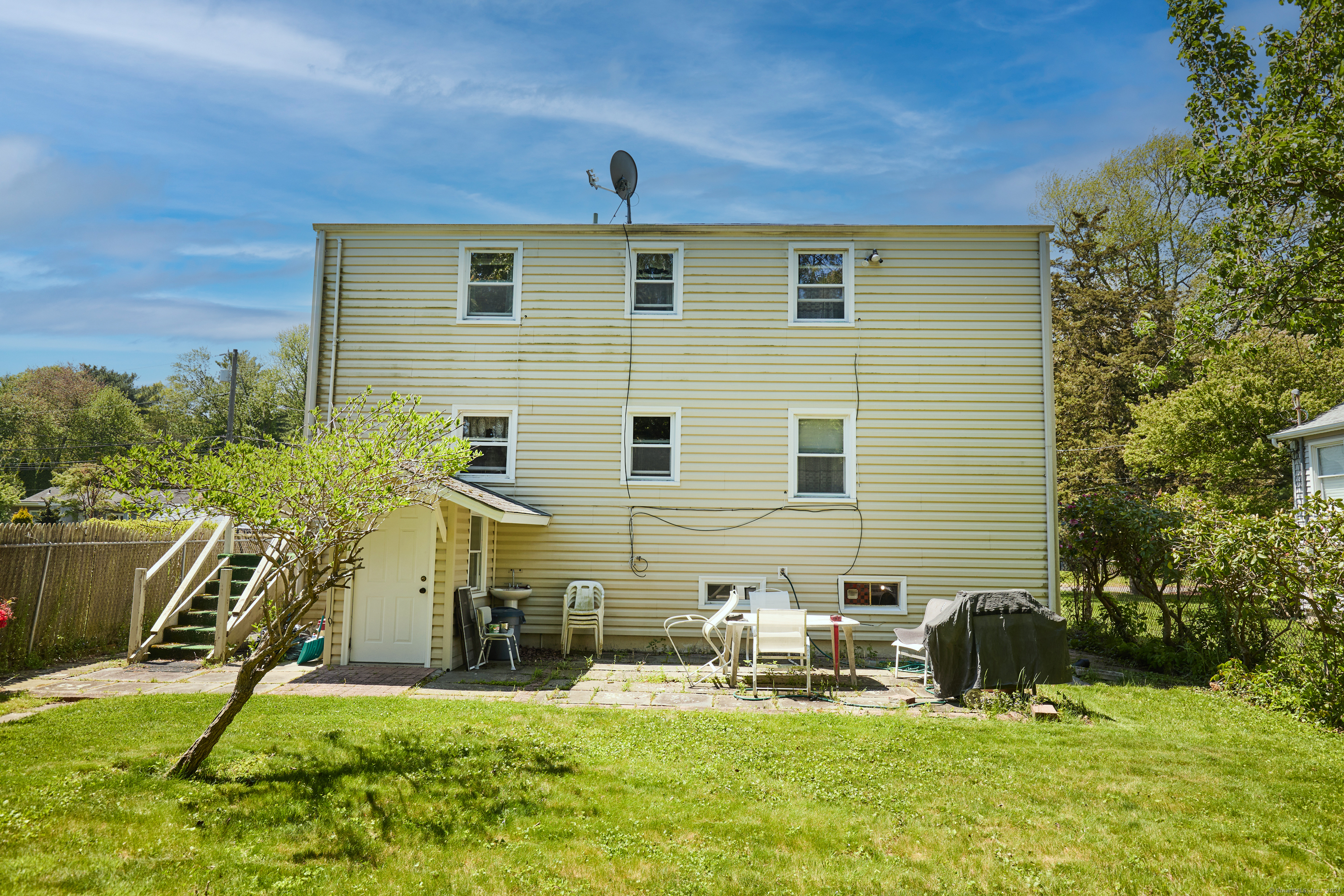 7 Hale Street