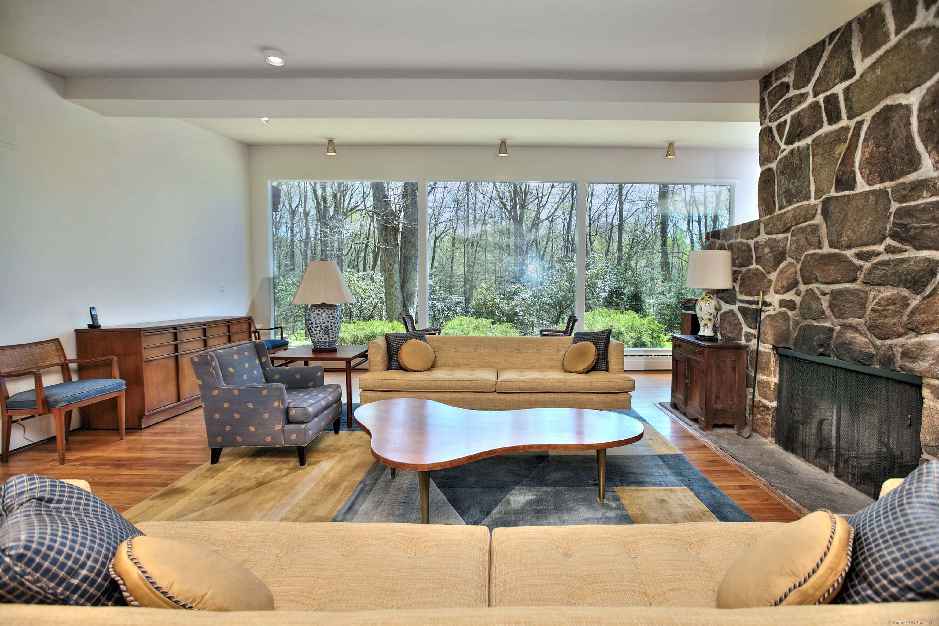 208 Bayberry Lane