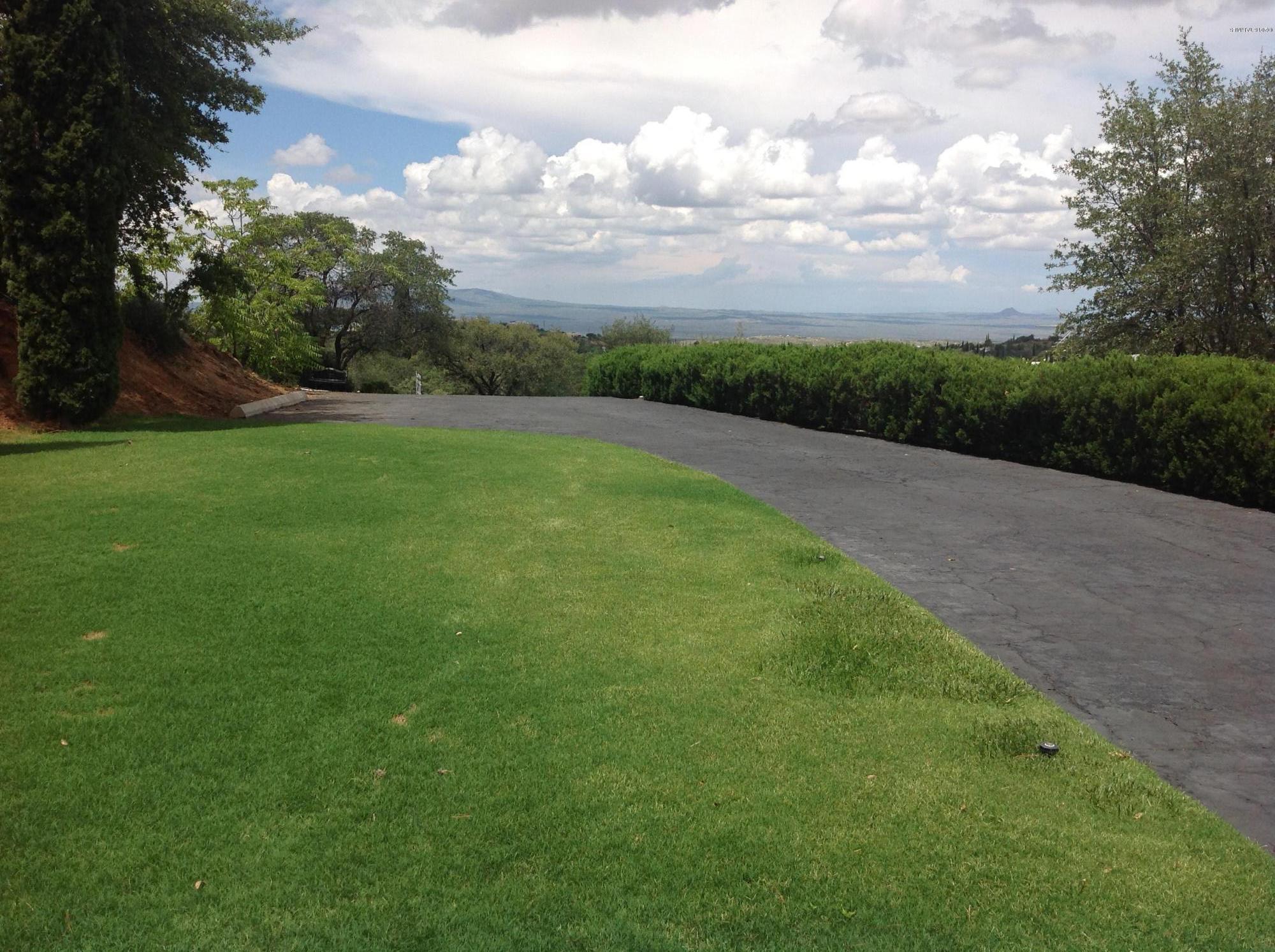 571 N Las Flores Drive