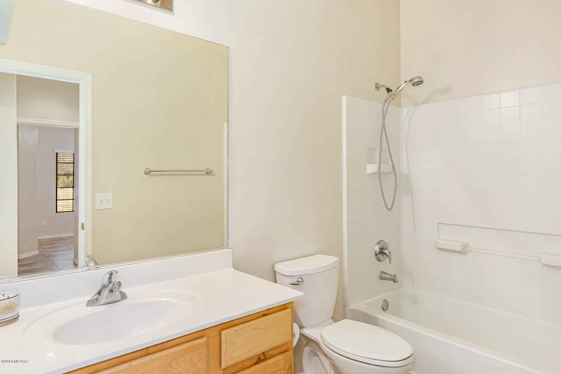 2161 N Avenida Tabica