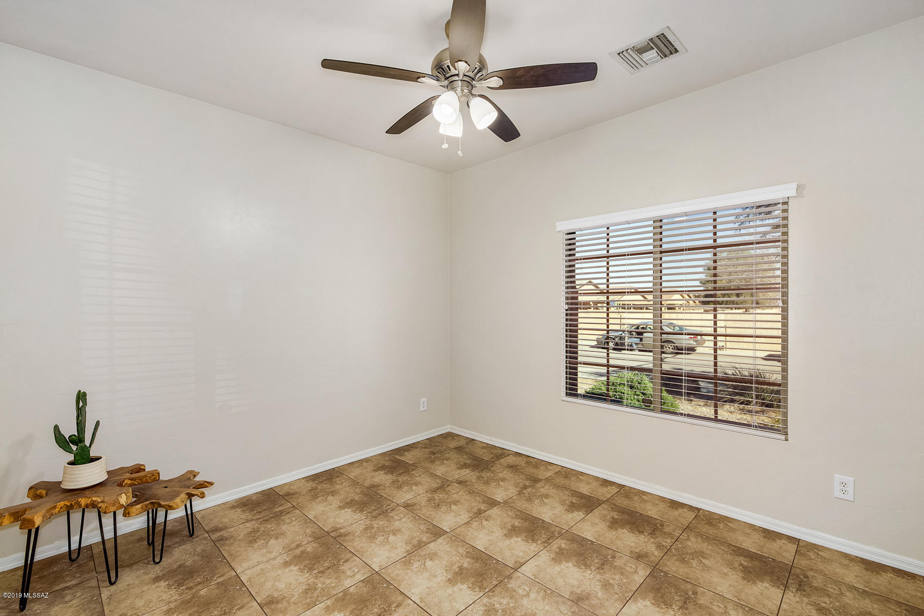 2161 N Avenida Tabica