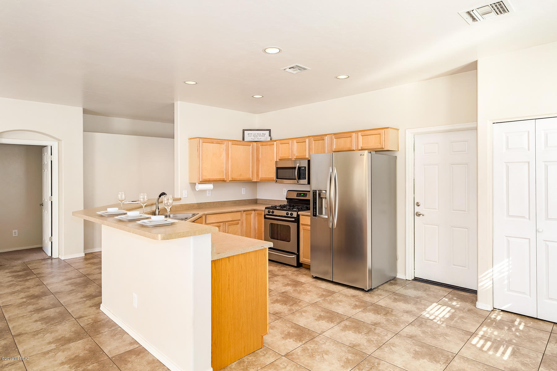 2161 N Avenida Tabica