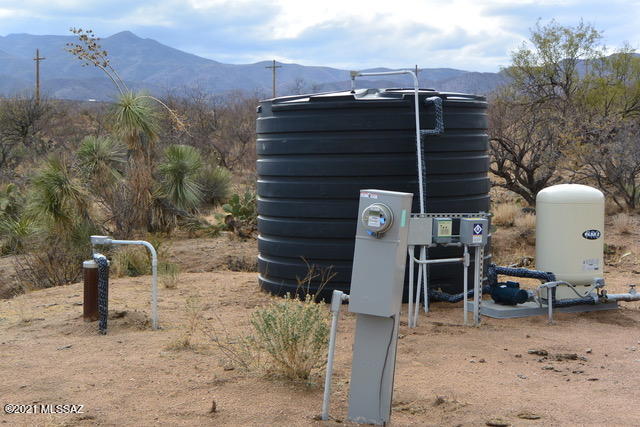 E Vanessa Way Unit: 2.5 ac.