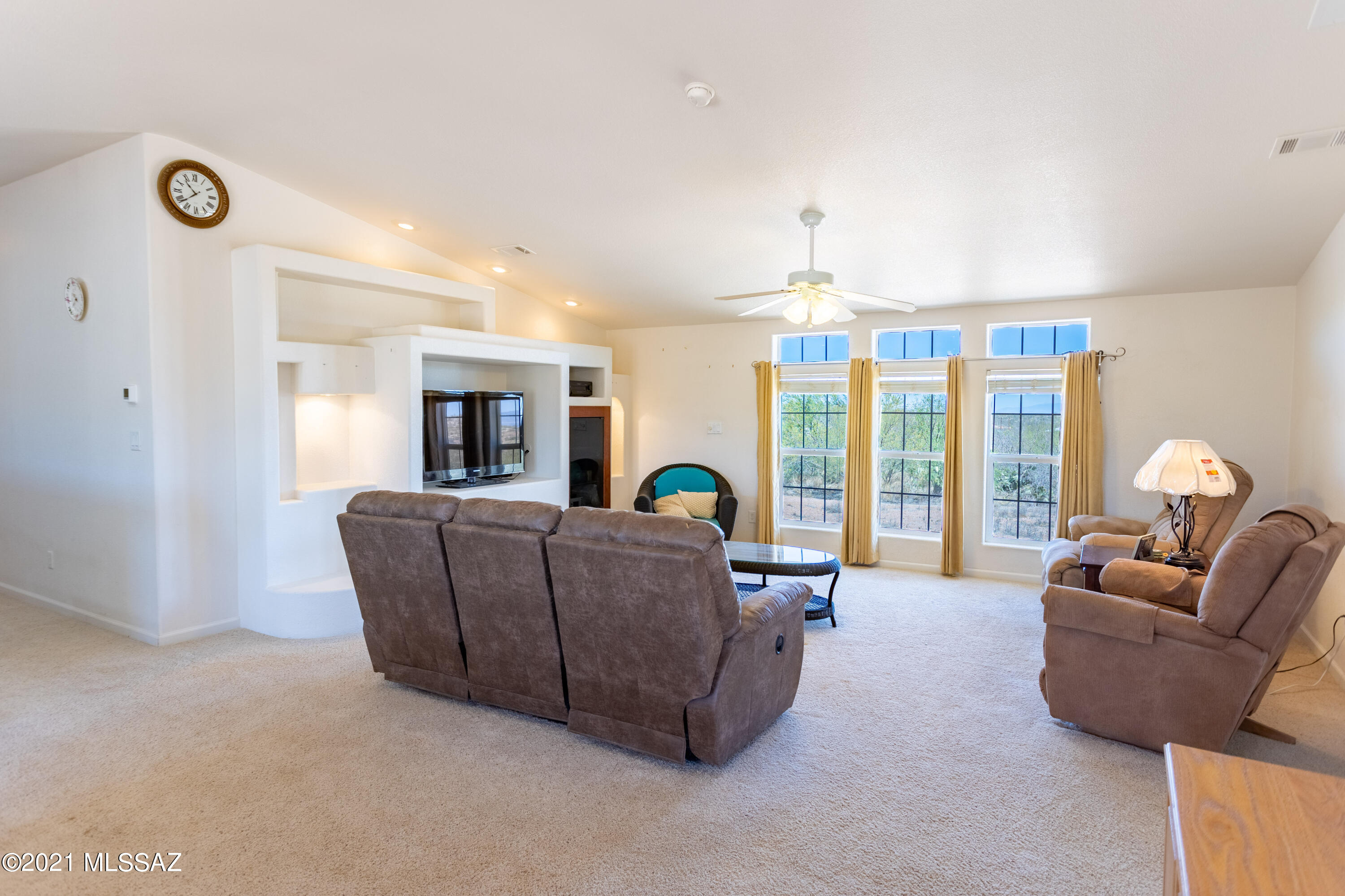 83265 E Vanessa Way