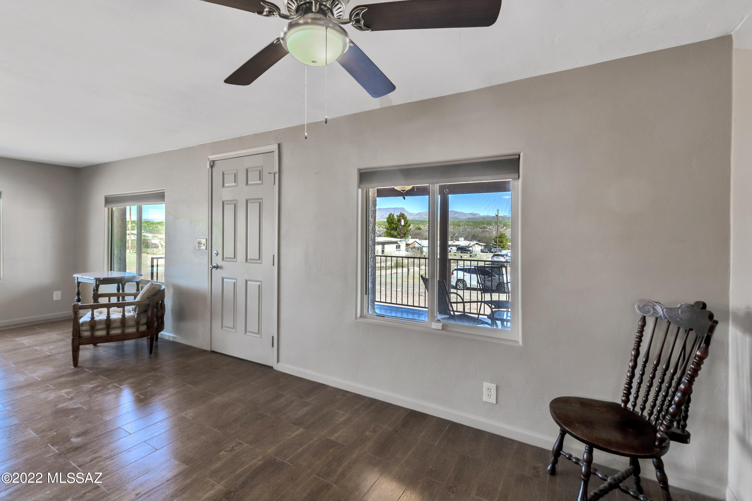 110 E Dungan Drive