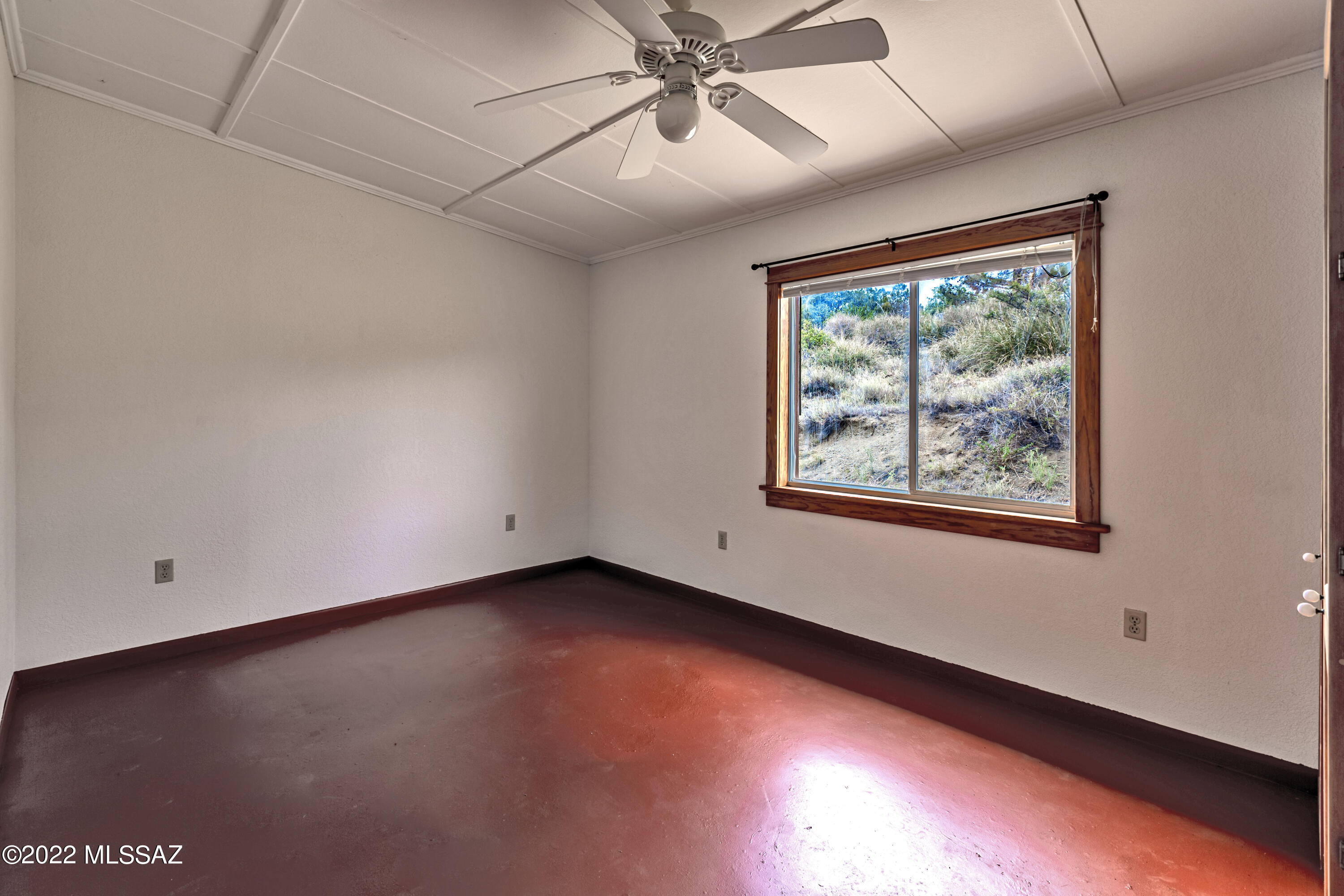 149 N Cedar Ridge Drive